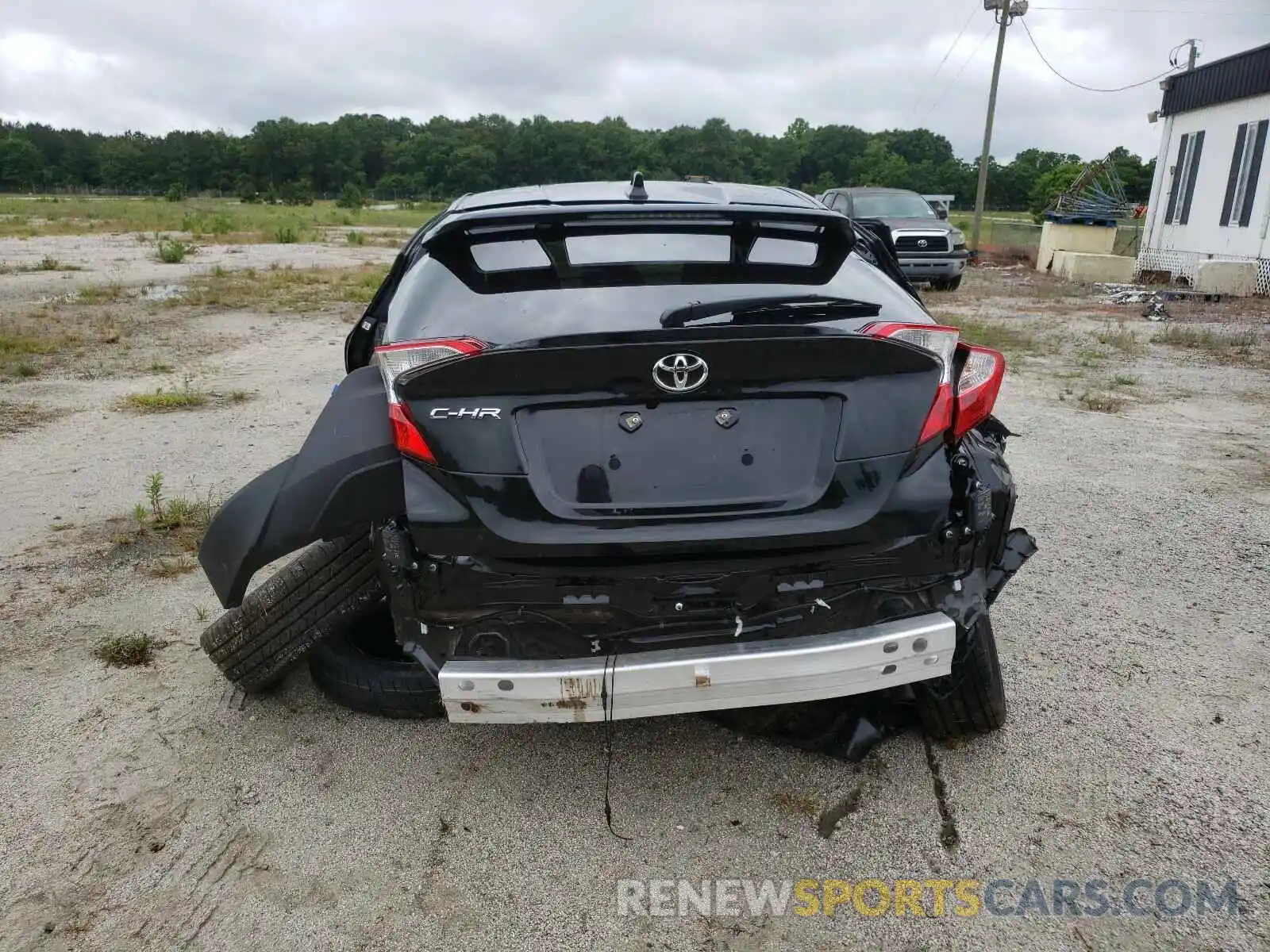 9 Photograph of a damaged car NMTKHMBX9LR118101 TOYOTA C-HR 2020