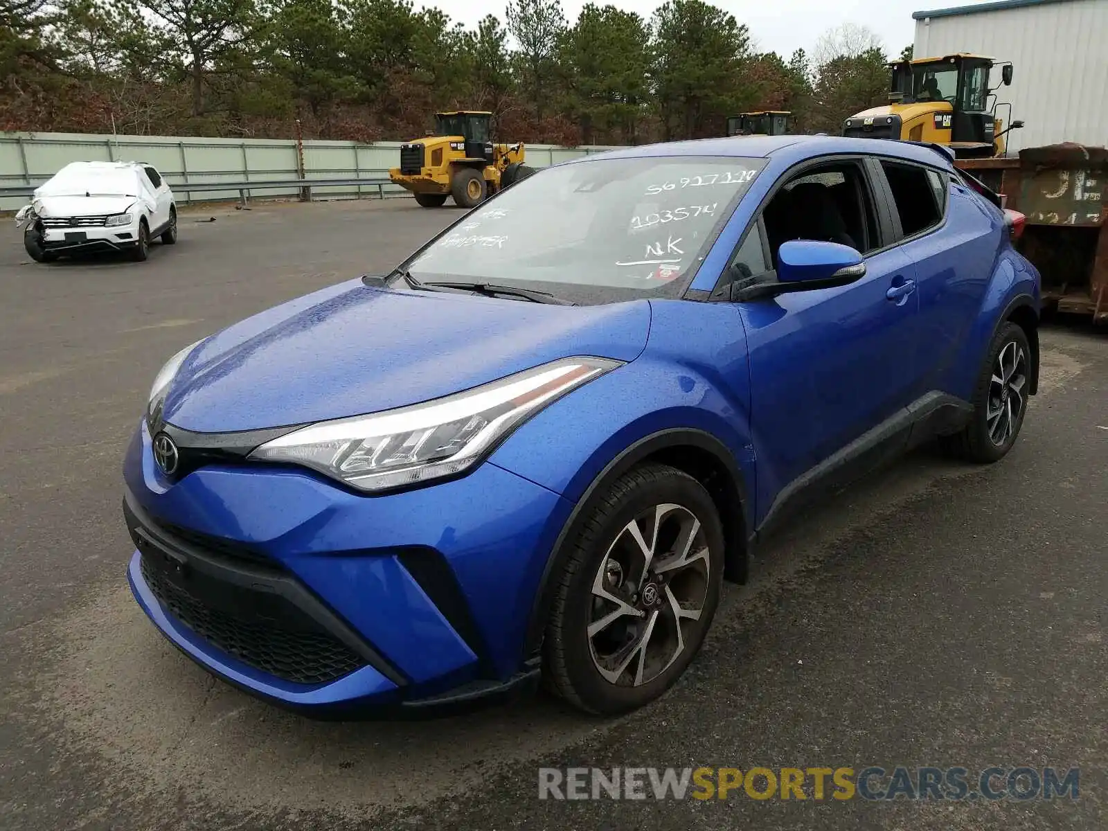 2 Фотография поврежденного автомобиля NMTKHMBXXLR103574 TOYOTA C-HR 2020