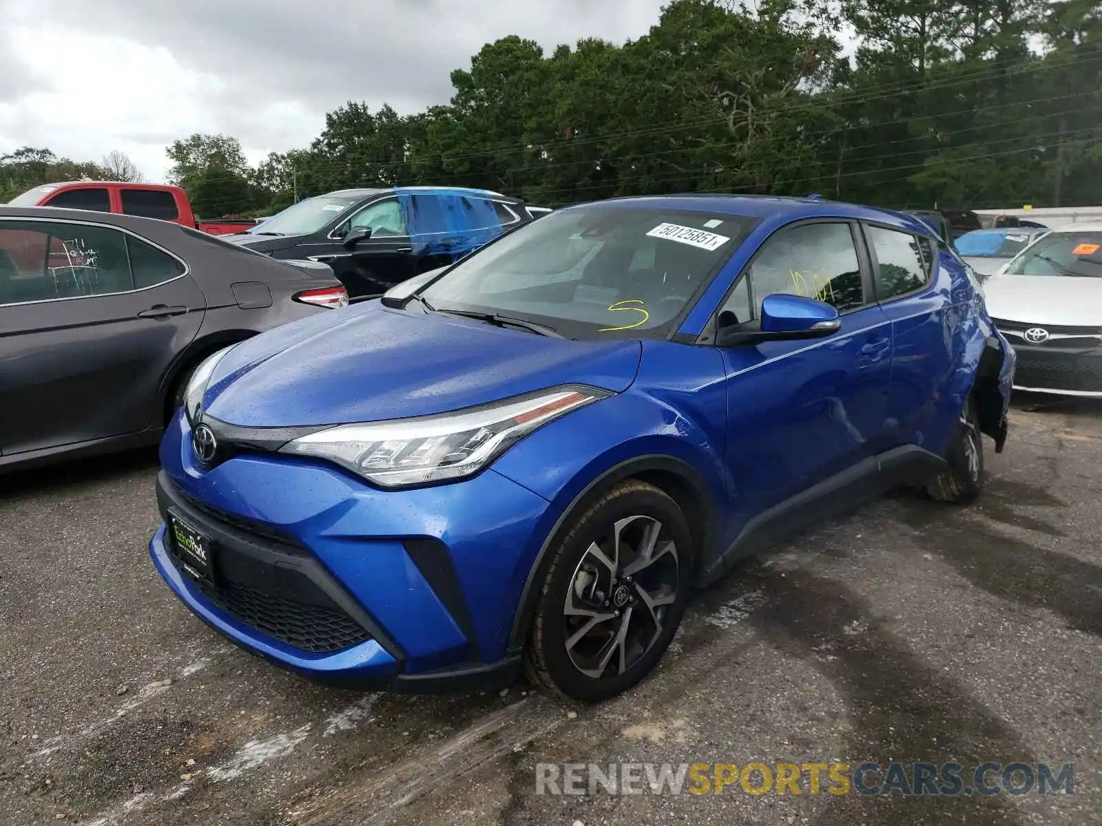 2 Photograph of a damaged car NMTKHMBXXLR104739 TOYOTA C-HR 2020