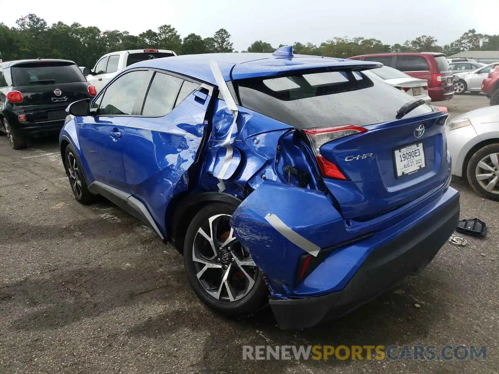 3 Photograph of a damaged car NMTKHMBXXLR104739 TOYOTA C-HR 2020