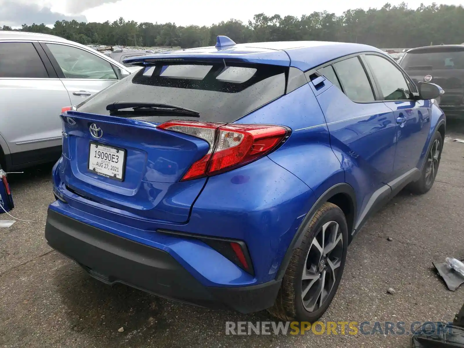 4 Photograph of a damaged car NMTKHMBXXLR104739 TOYOTA C-HR 2020