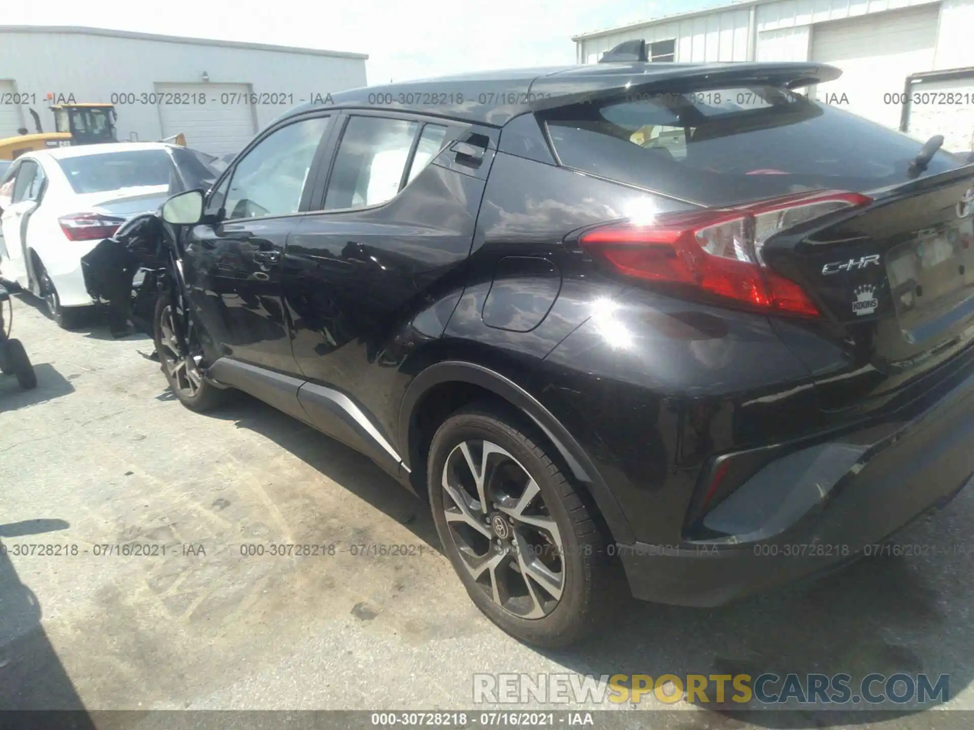 3 Photograph of a damaged car NMTKHMBXXLR108077 TOYOTA C-HR 2020