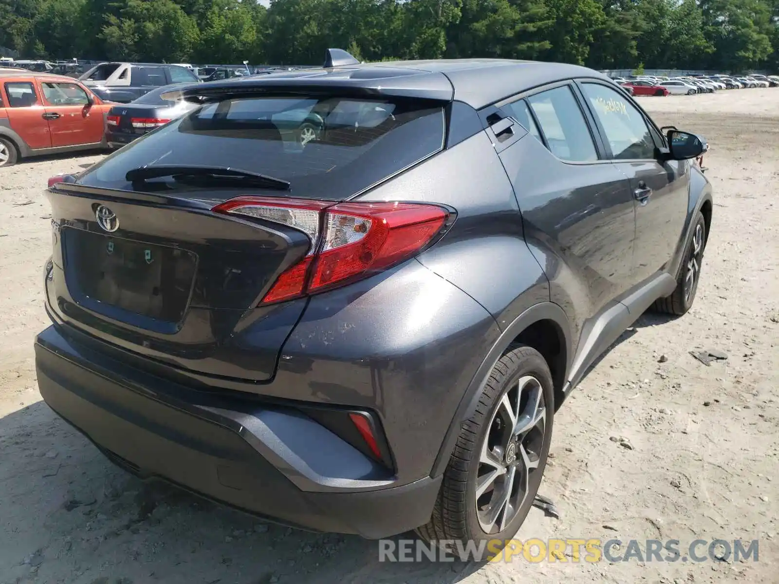 4 Photograph of a damaged car NMTKHMBXXLR108290 TOYOTA C-HR 2020