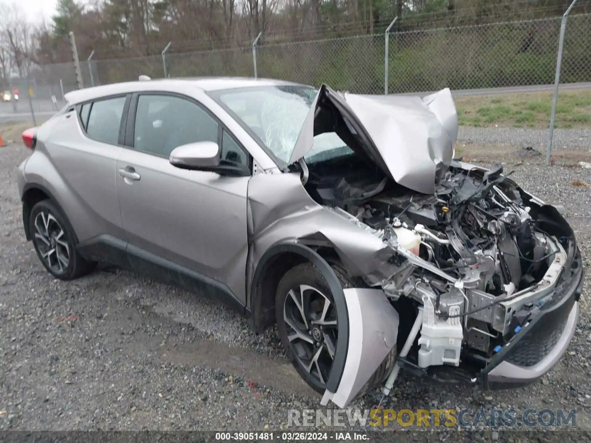 1 Photograph of a damaged car NMTKHMBXXLR108399 TOYOTA C-HR 2020