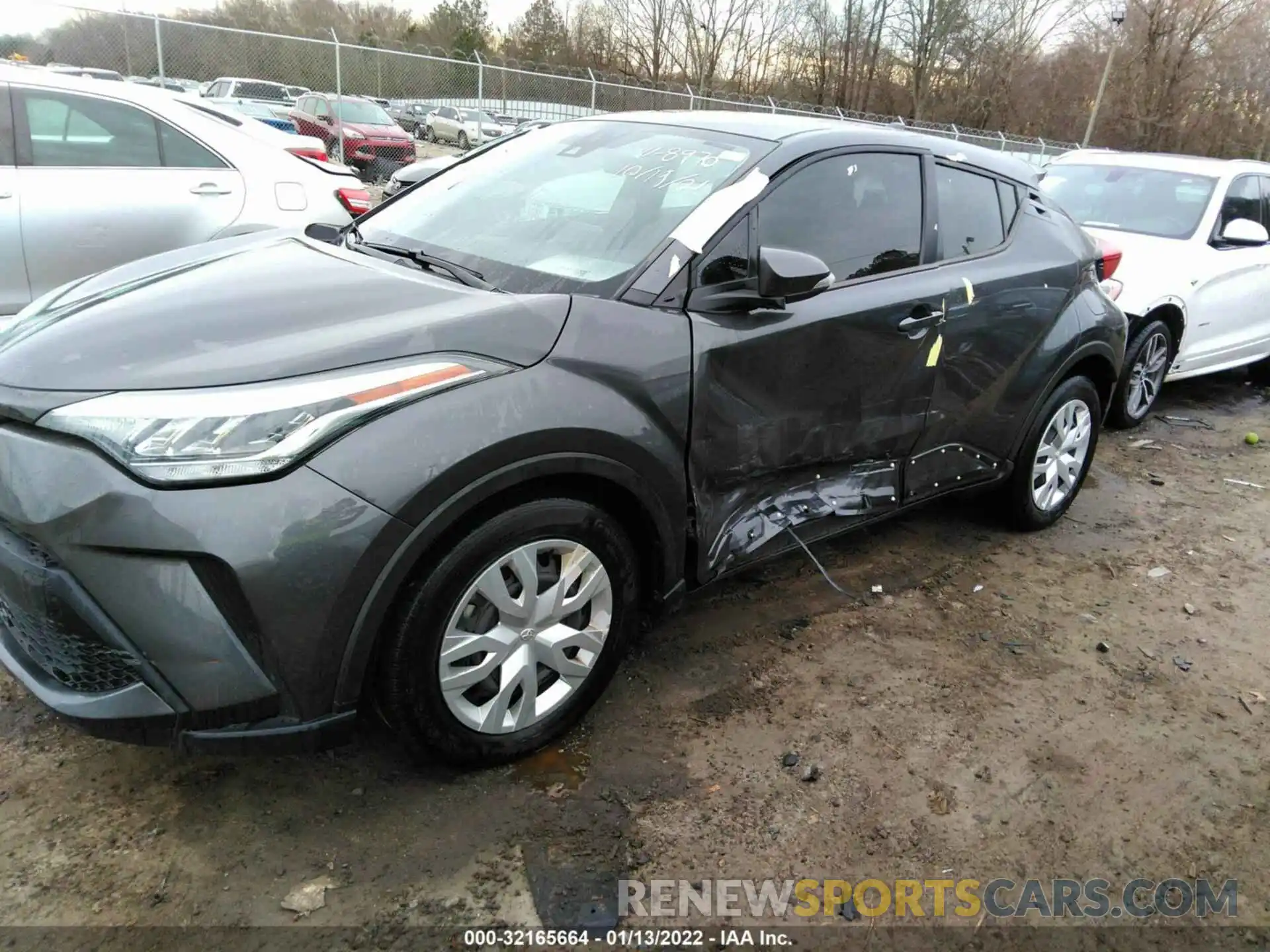 2 Photograph of a damaged car NMTKHMBXXLR108970 TOYOTA C-HR 2020