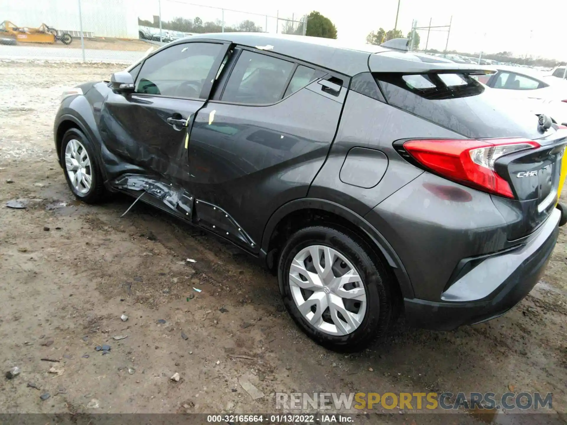 3 Photograph of a damaged car NMTKHMBXXLR108970 TOYOTA C-HR 2020