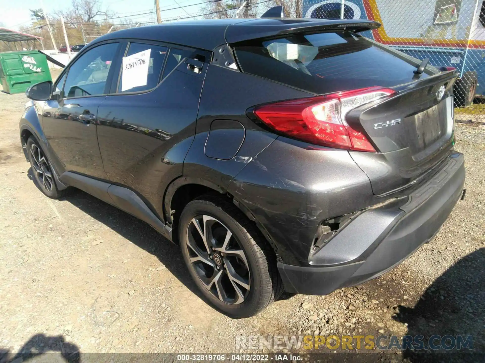 3 Photograph of a damaged car NMTKHMBXXLR109410 TOYOTA C-HR 2020