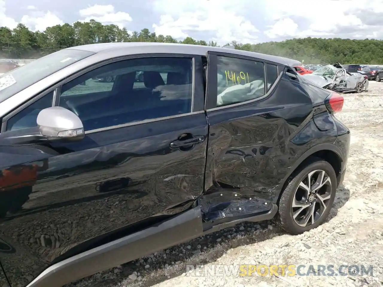 9 Photograph of a damaged car NMTKHMBXXLR109648 TOYOTA C-HR 2020