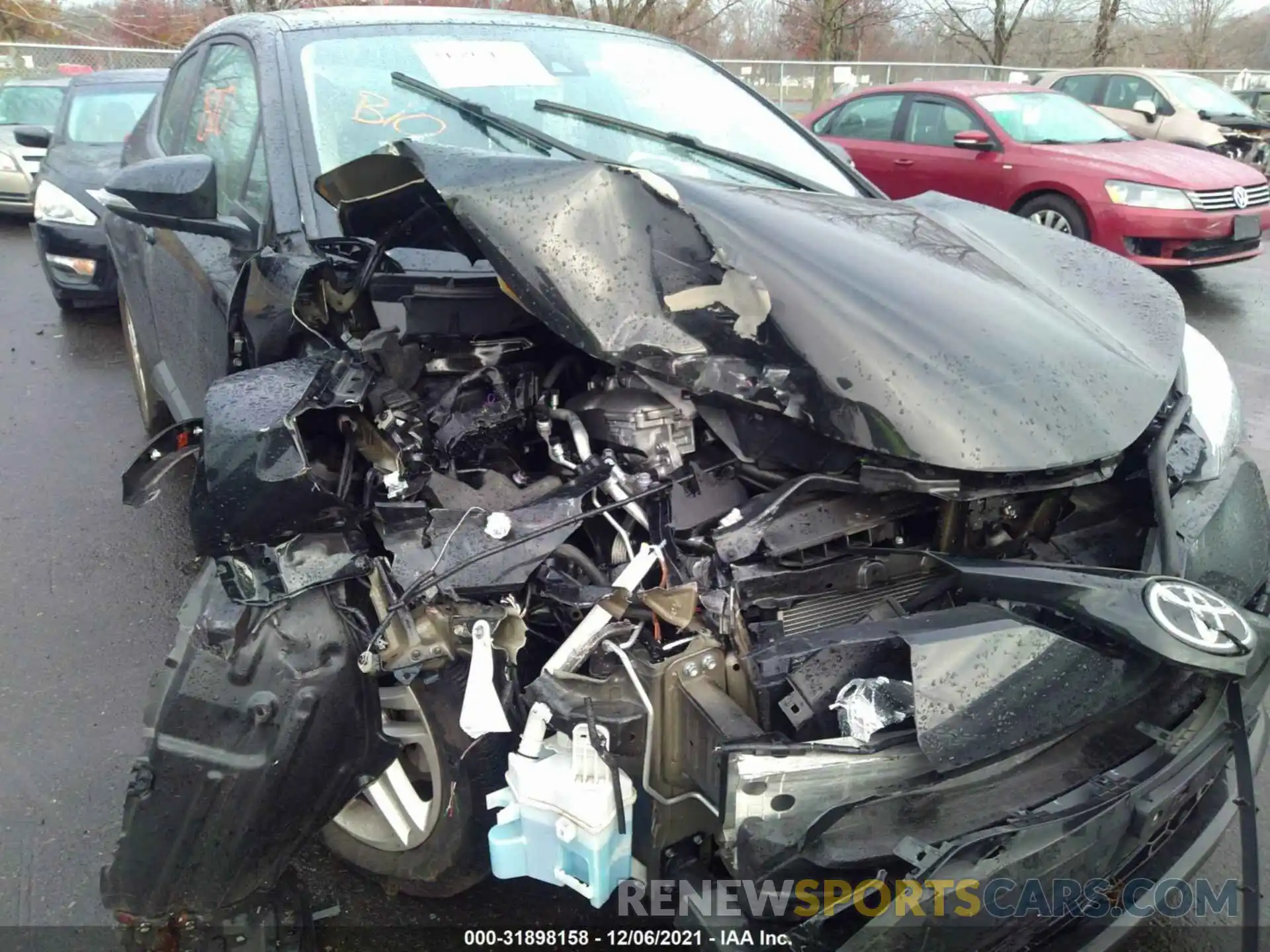 6 Photograph of a damaged car NMTKHMBXXLR109875 TOYOTA C-HR 2020