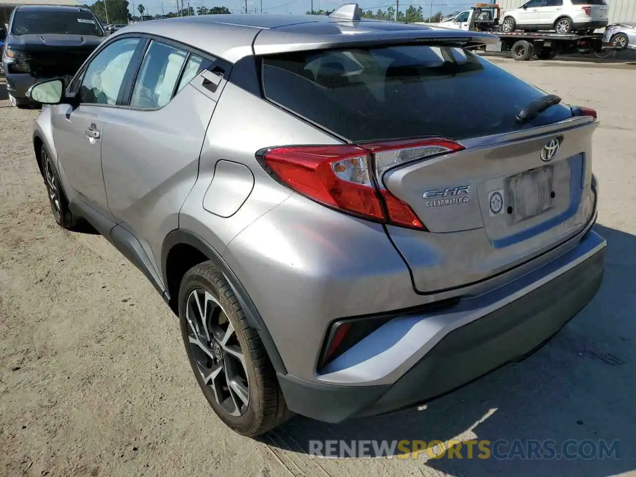 3 Photograph of a damaged car NMTKHMBXXLR111383 TOYOTA C-HR 2020