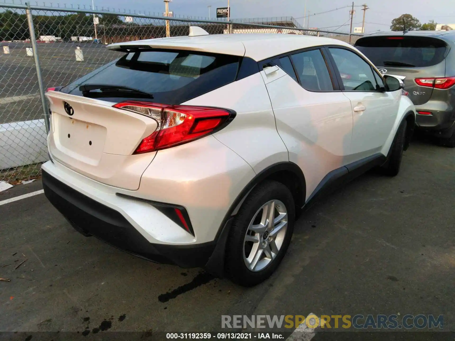 4 Photograph of a damaged car NMTKHMBXXLR111447 TOYOTA C-HR 2020