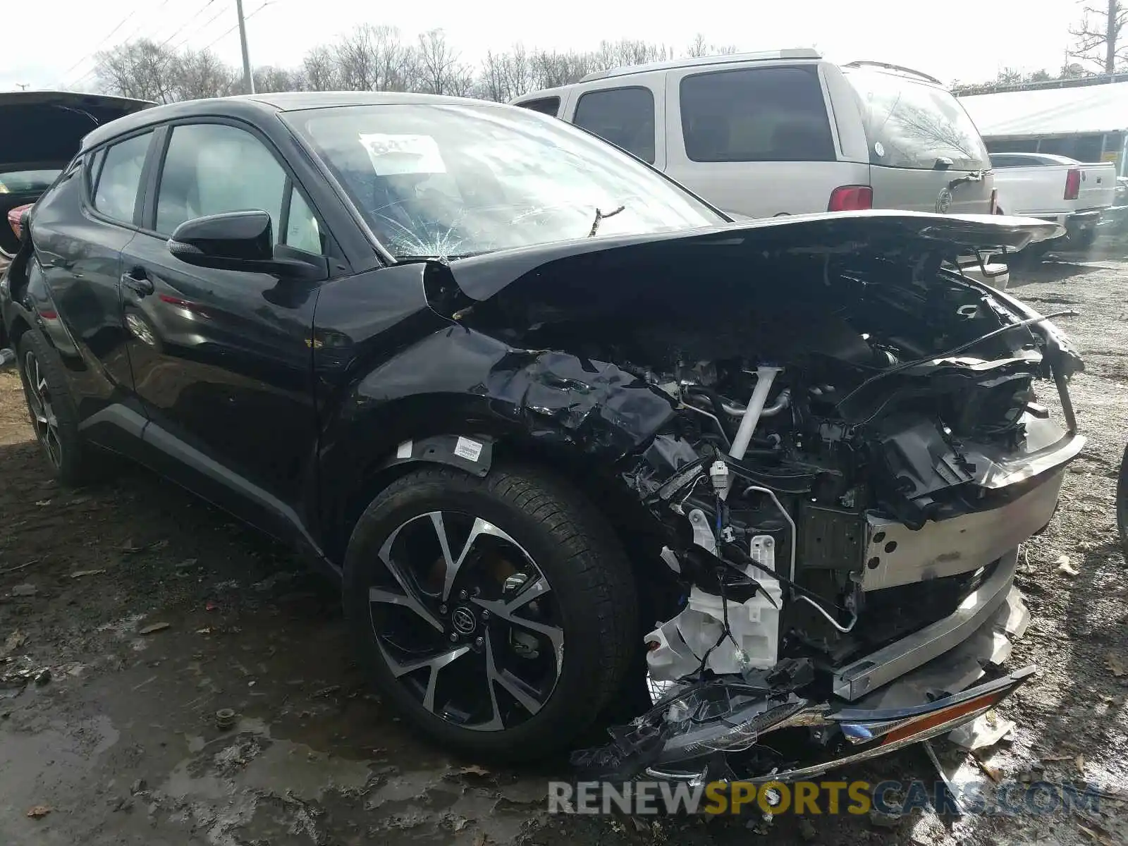 1 Photograph of a damaged car NMTKHMBXXLR112095 TOYOTA C-HR 2020