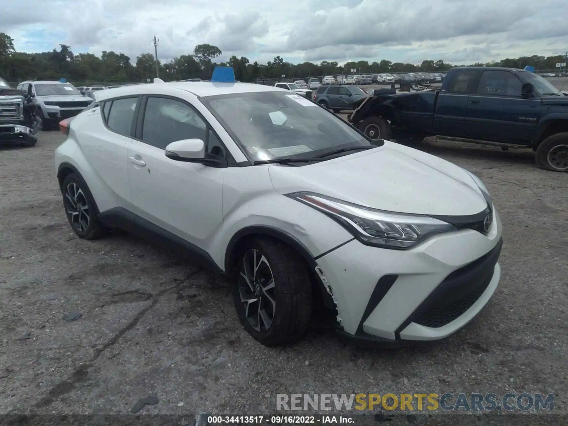 1 Фотография поврежденного автомобиля NMTKHMBXXLR112811 TOYOTA C-HR 2020