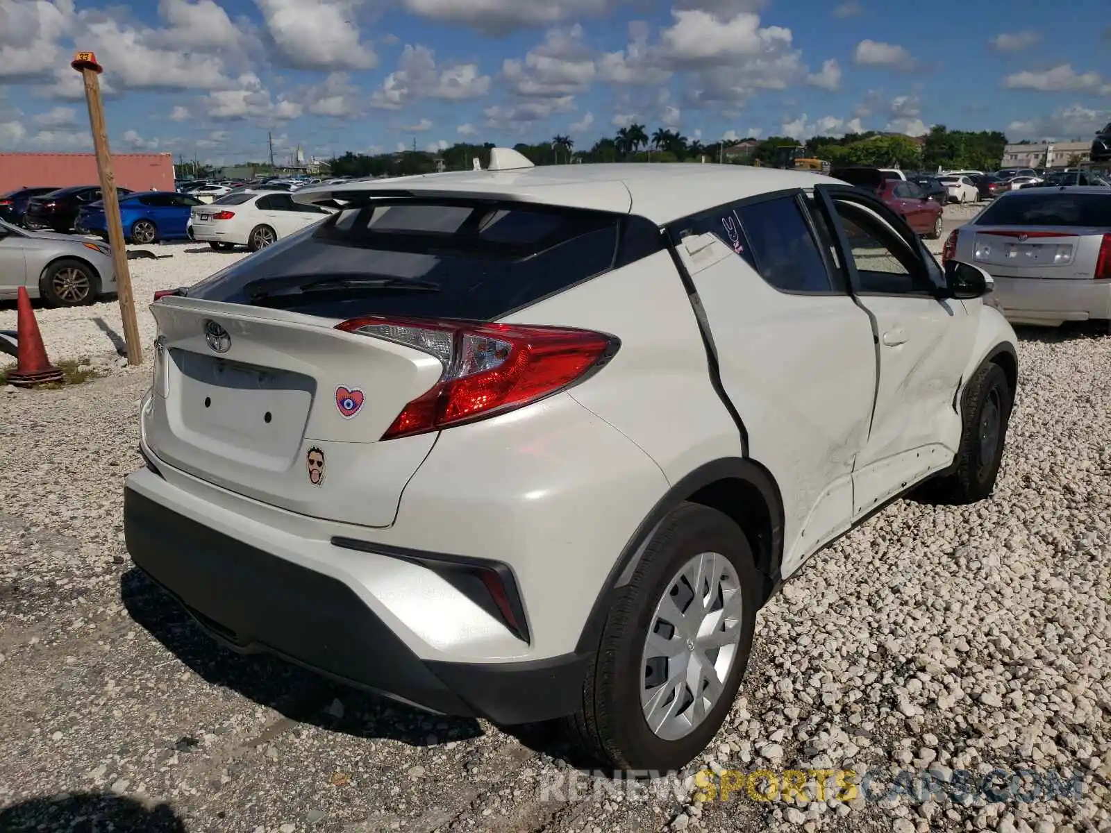 4 Photograph of a damaged car NMTKHMBXXLR113022 TOYOTA C-HR 2020