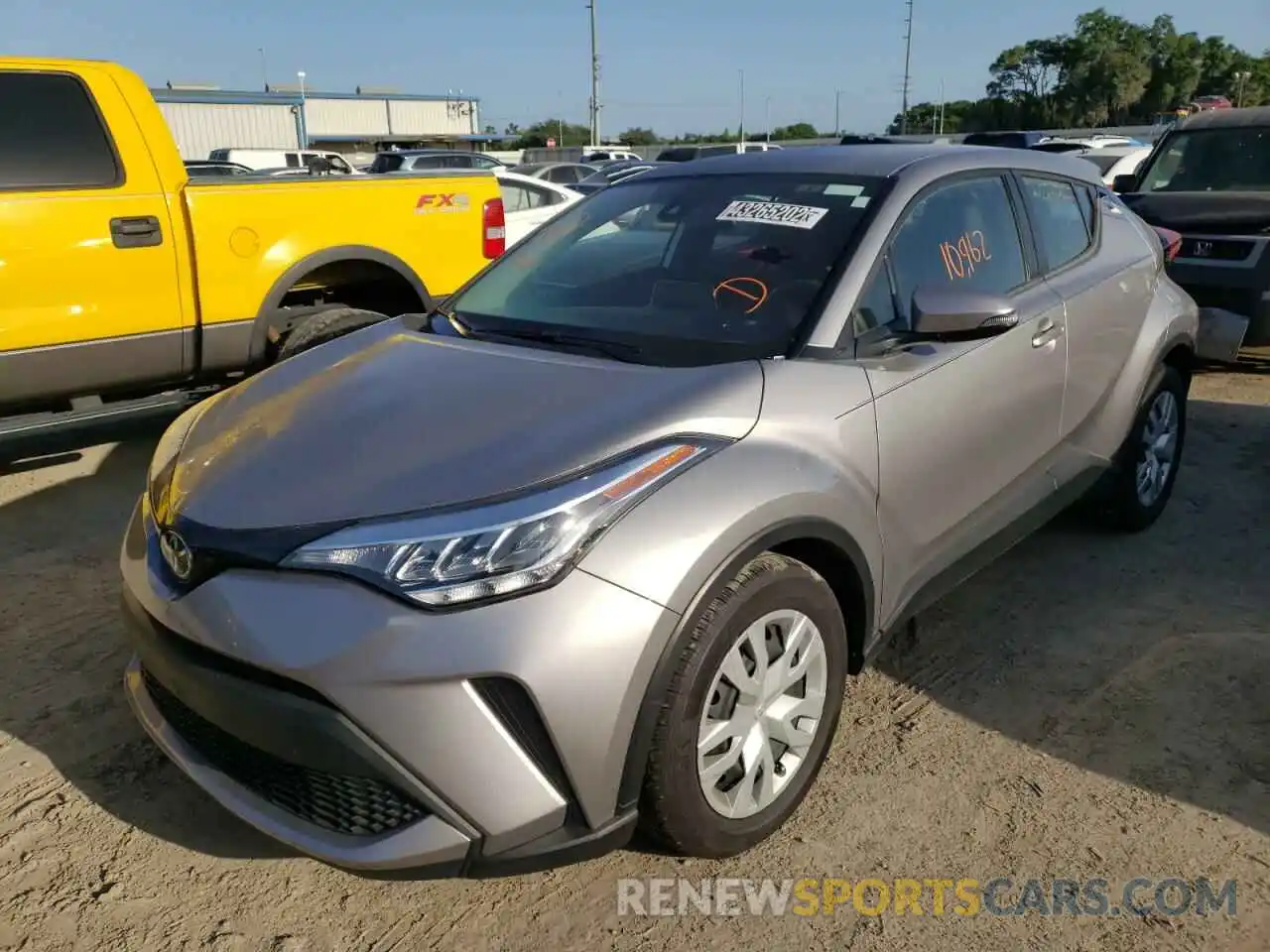 2 Photograph of a damaged car NMTKHMBXXLR113781 TOYOTA C-HR 2020