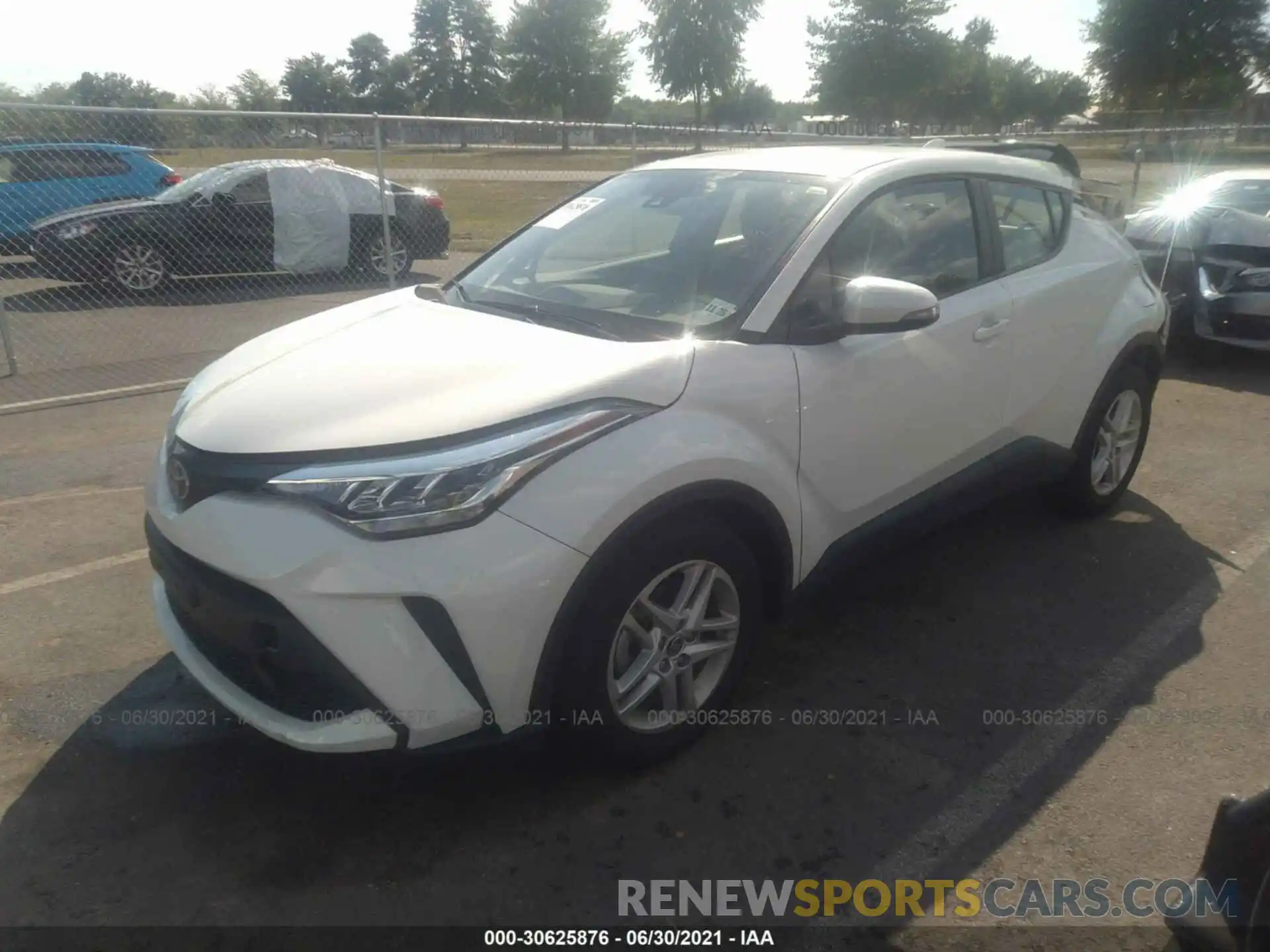 2 Photograph of a damaged car NMTKHMBXXLR115806 TOYOTA C-HR 2020