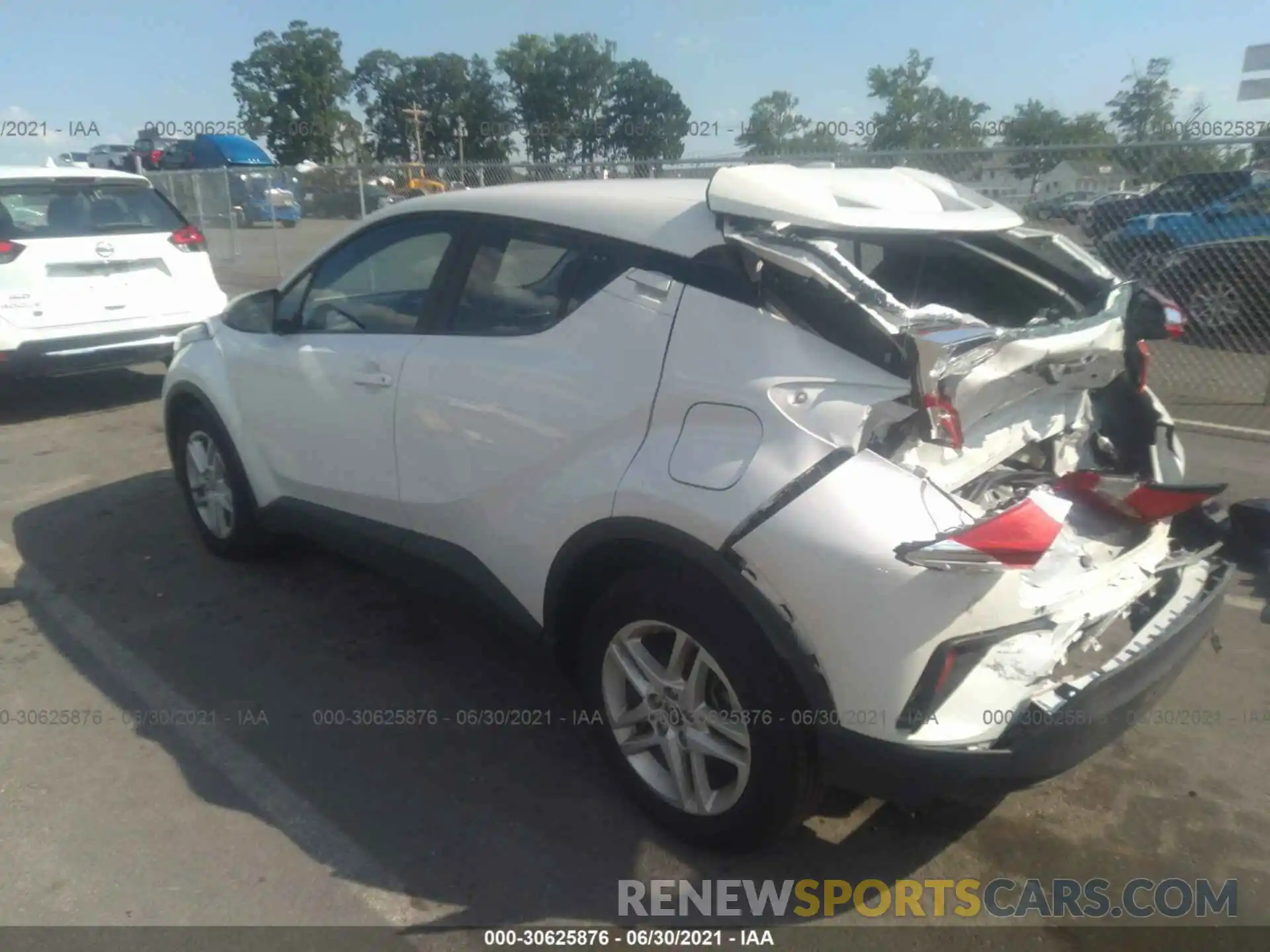 3 Photograph of a damaged car NMTKHMBXXLR115806 TOYOTA C-HR 2020