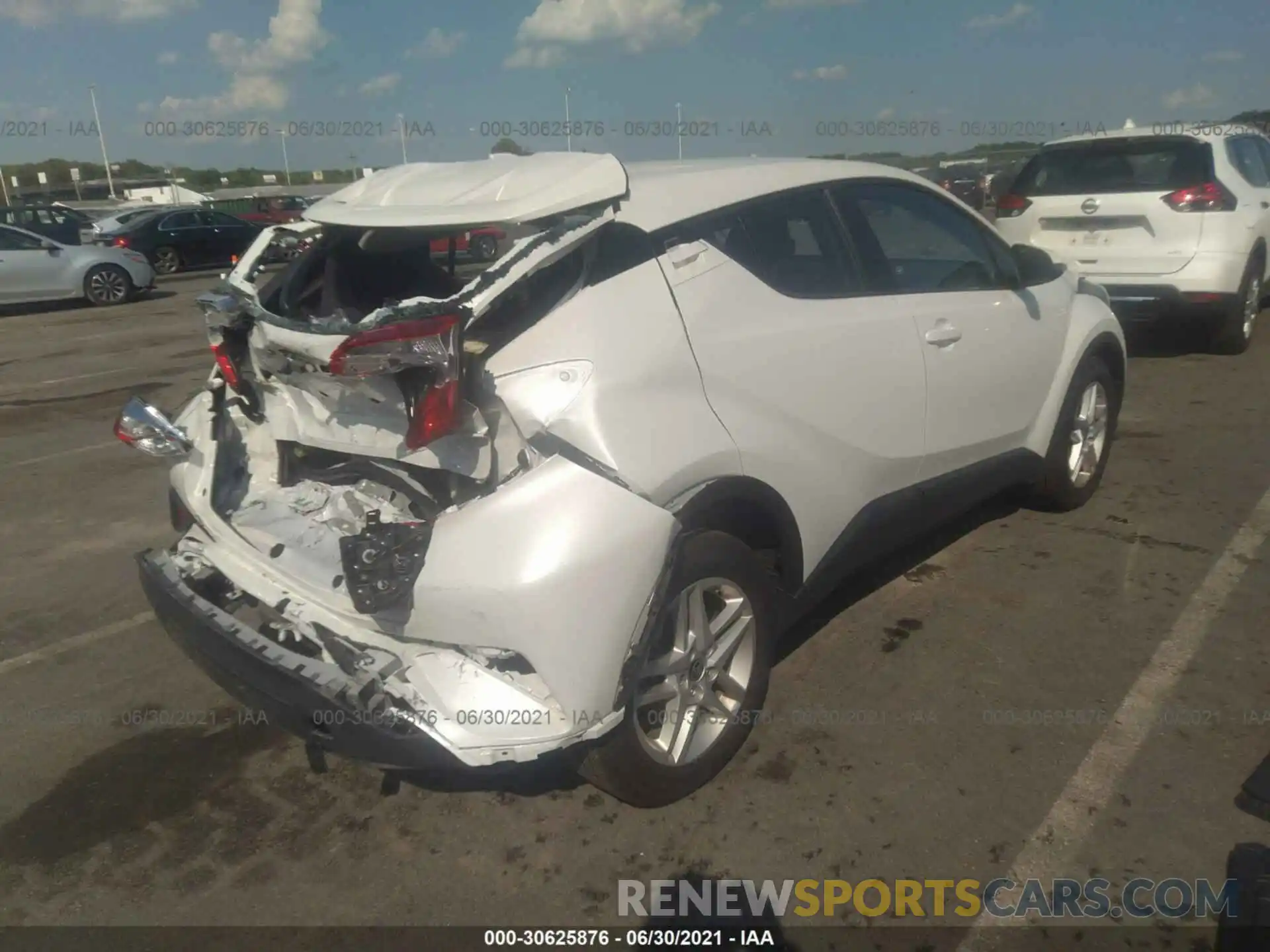 4 Photograph of a damaged car NMTKHMBXXLR115806 TOYOTA C-HR 2020