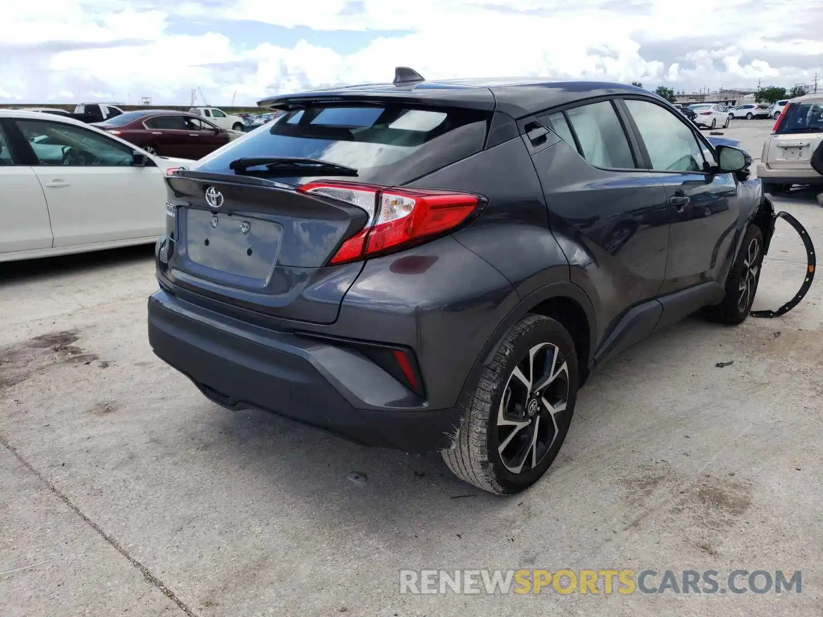 4 Photograph of a damaged car NMTKHMBXXLR116972 TOYOTA C-HR 2020