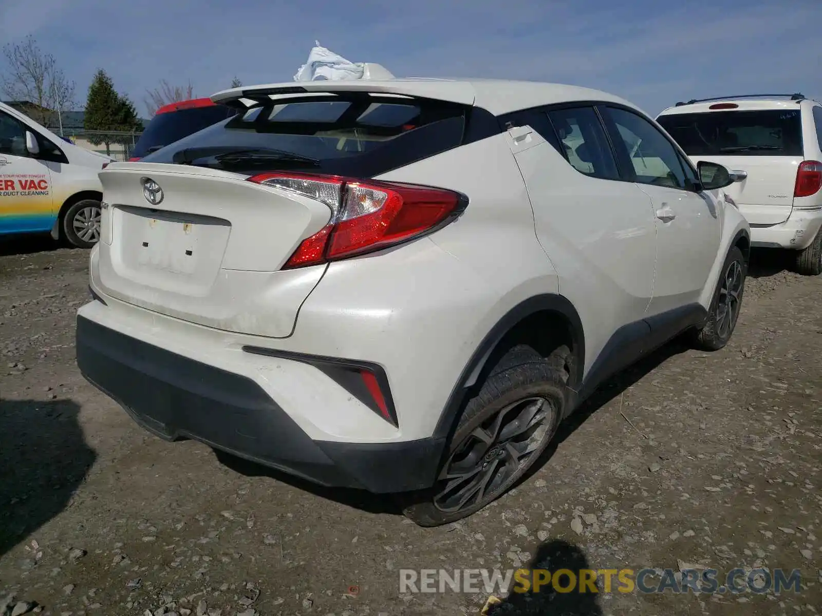 4 Photograph of a damaged car JTNKHMBX0M1096095 TOYOTA C-HR 2021