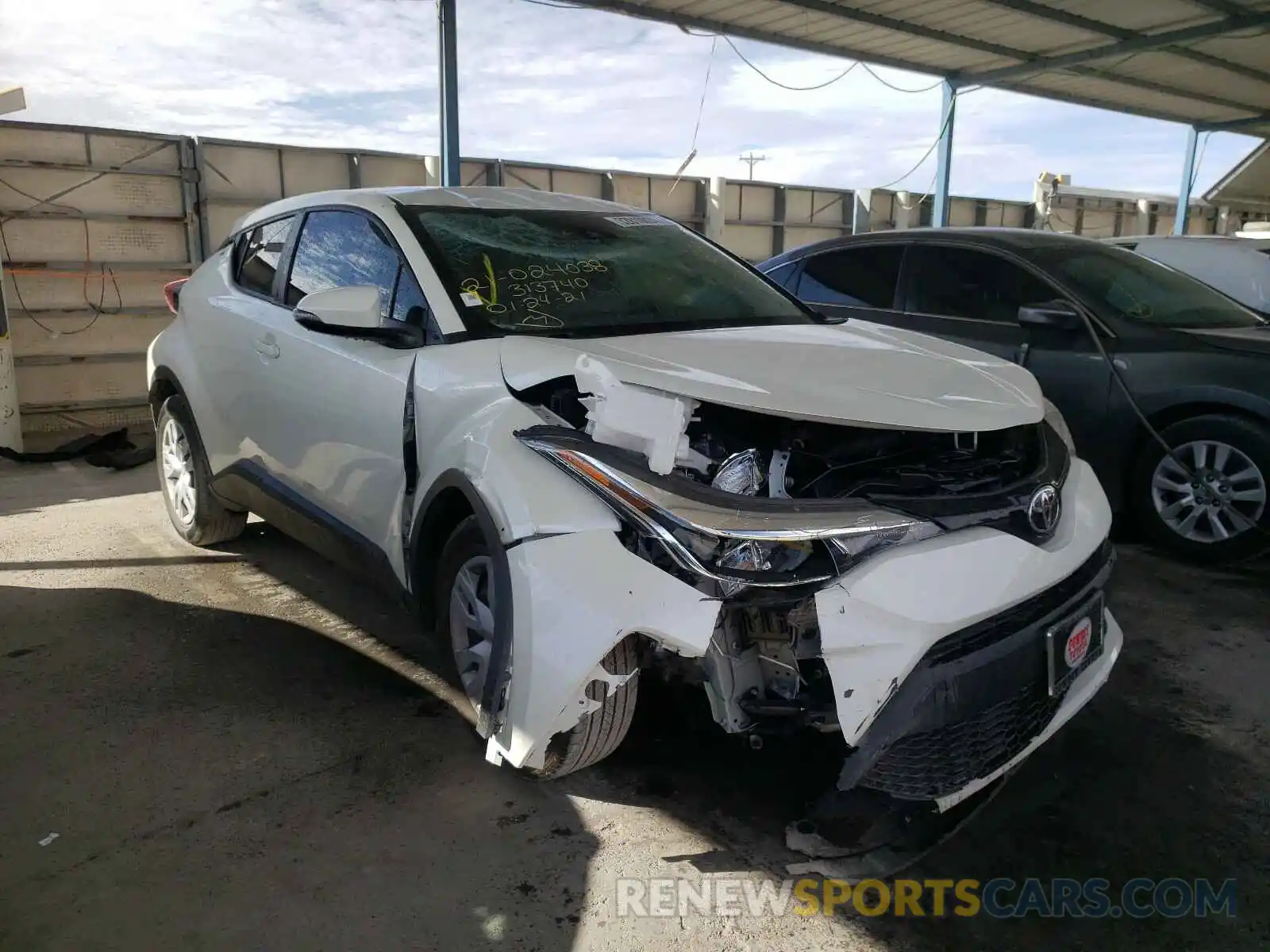 1 Photograph of a damaged car JTNKHMBX0M1098025 TOYOTA C-HR 2021