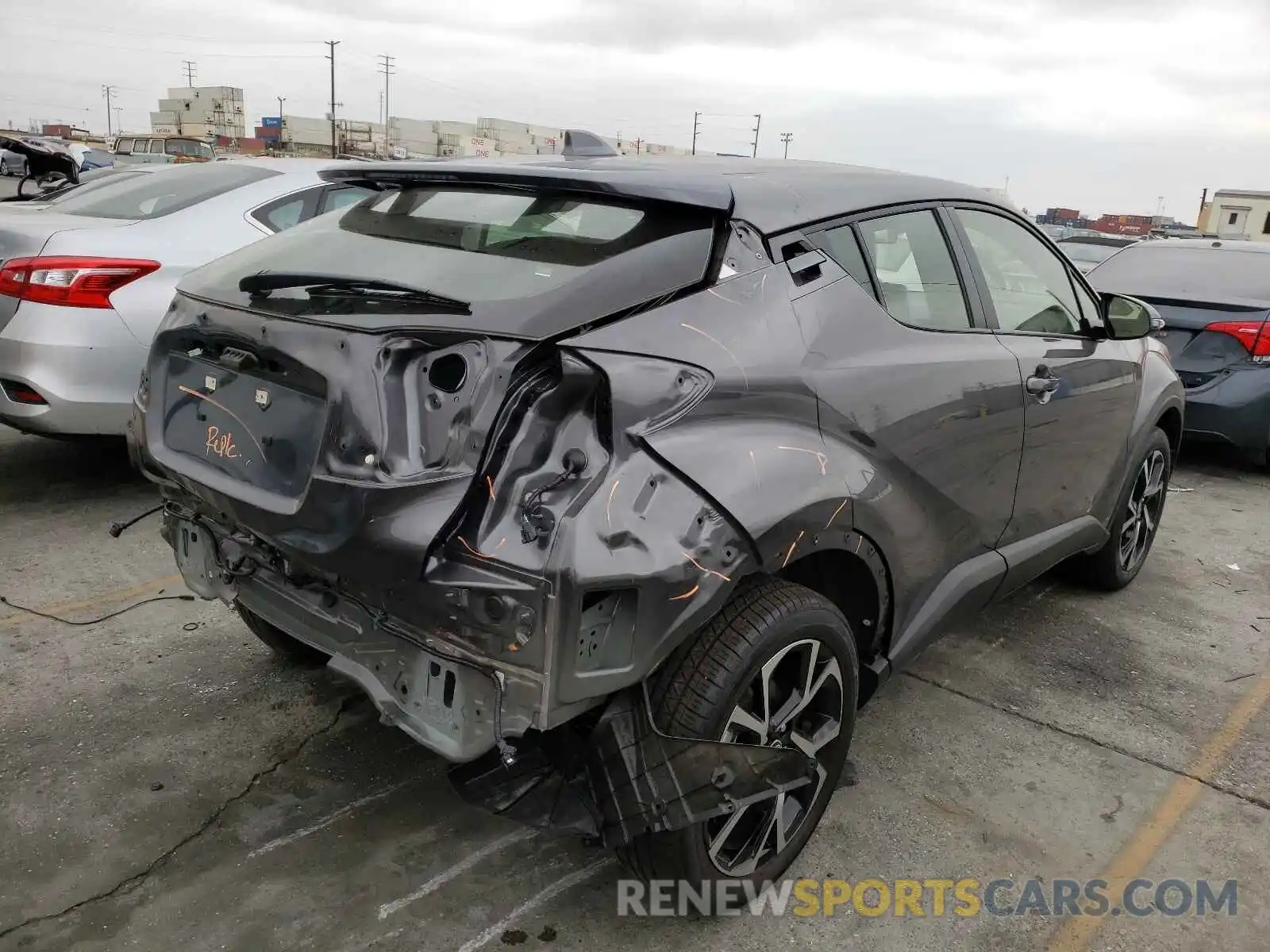 4 Photograph of a damaged car JTNKHMBX0M1100436 TOYOTA C-HR 2021