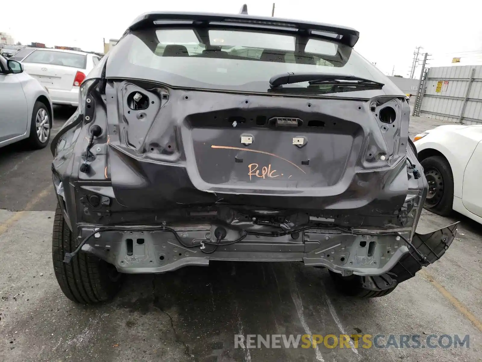 9 Photograph of a damaged car JTNKHMBX0M1100436 TOYOTA C-HR 2021