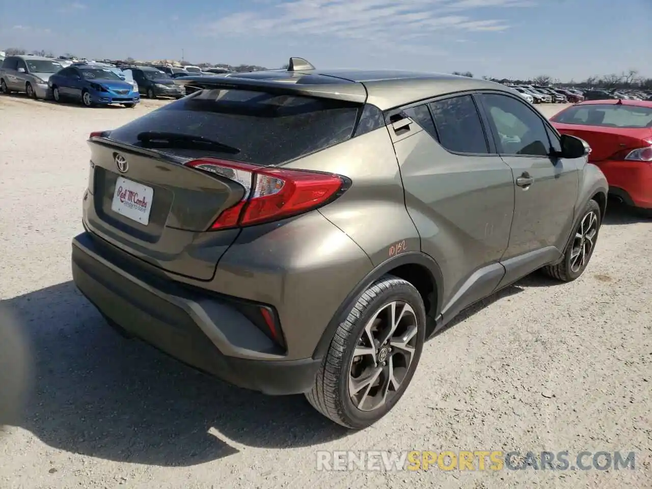 4 Photograph of a damaged car JTNKHMBX0M1101313 TOYOTA C-HR 2021