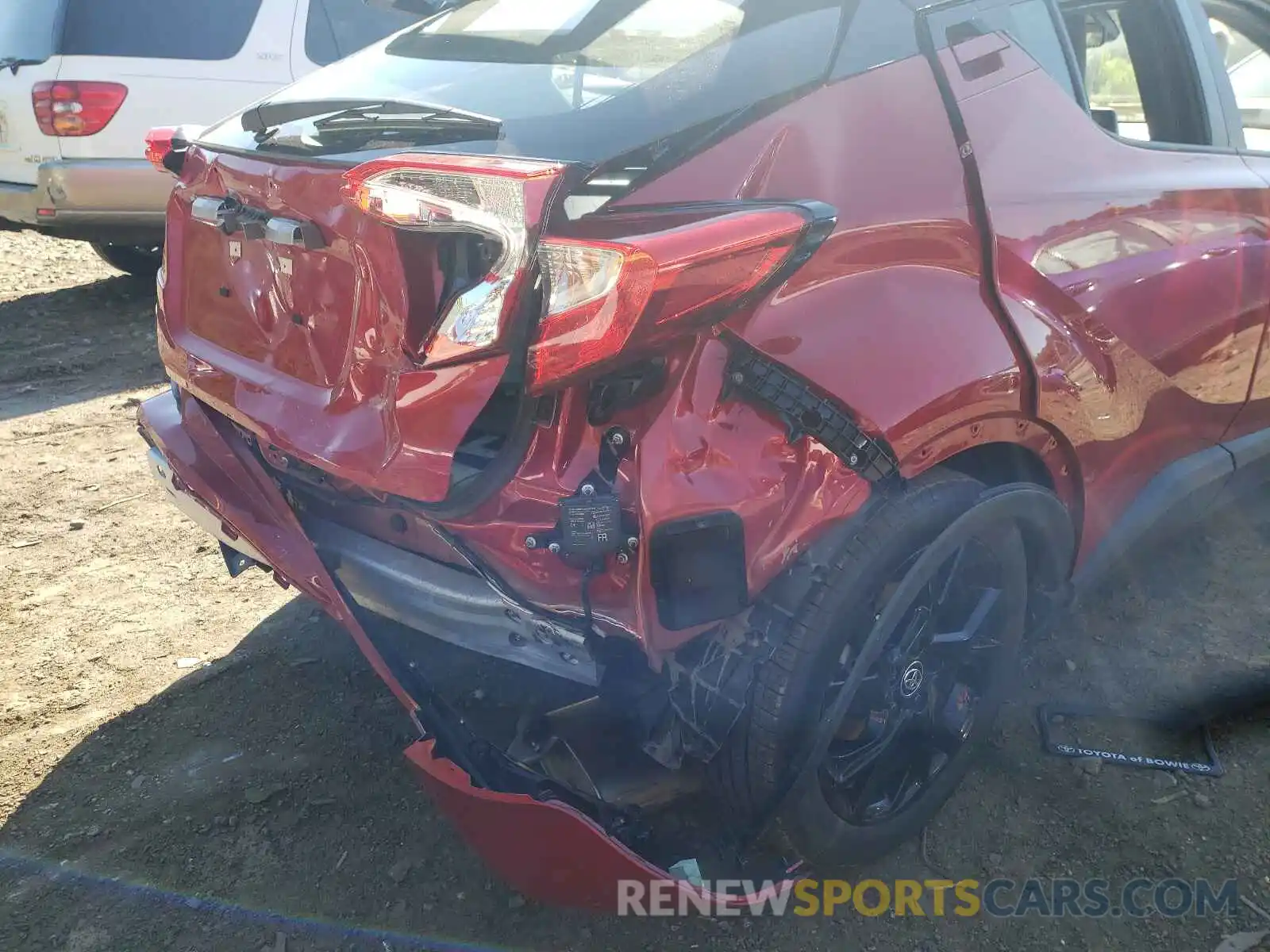 9 Photograph of a damaged car JTNKHMBX0M1105491 TOYOTA C-HR 2021