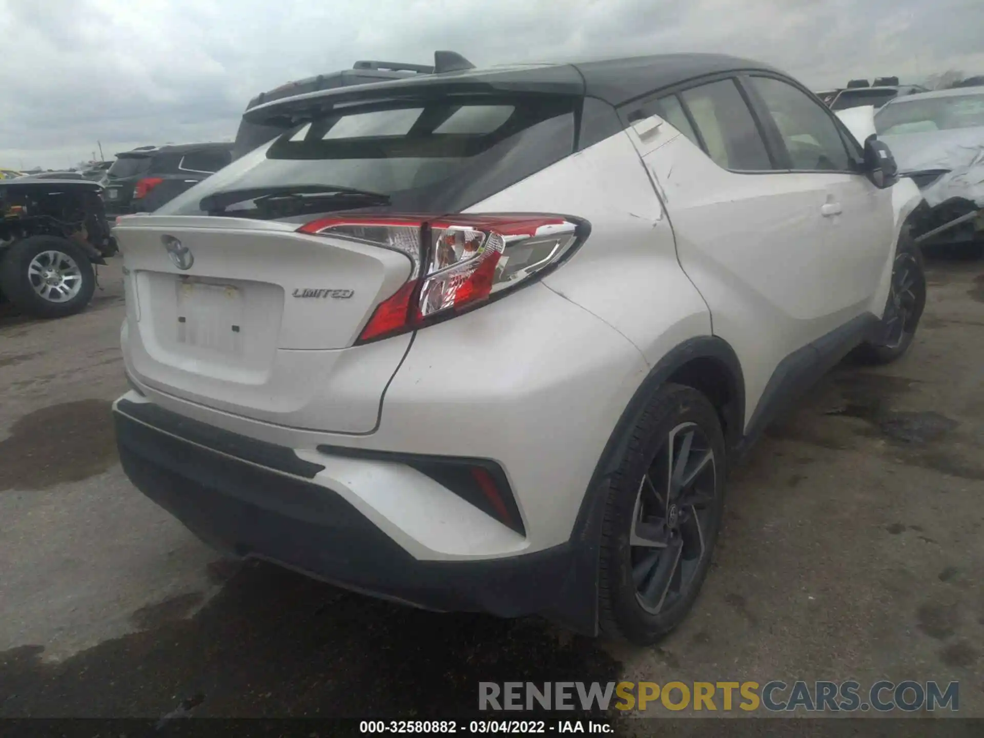 4 Photograph of a damaged car JTNKHMBX0M1108407 TOYOTA C-HR 2021