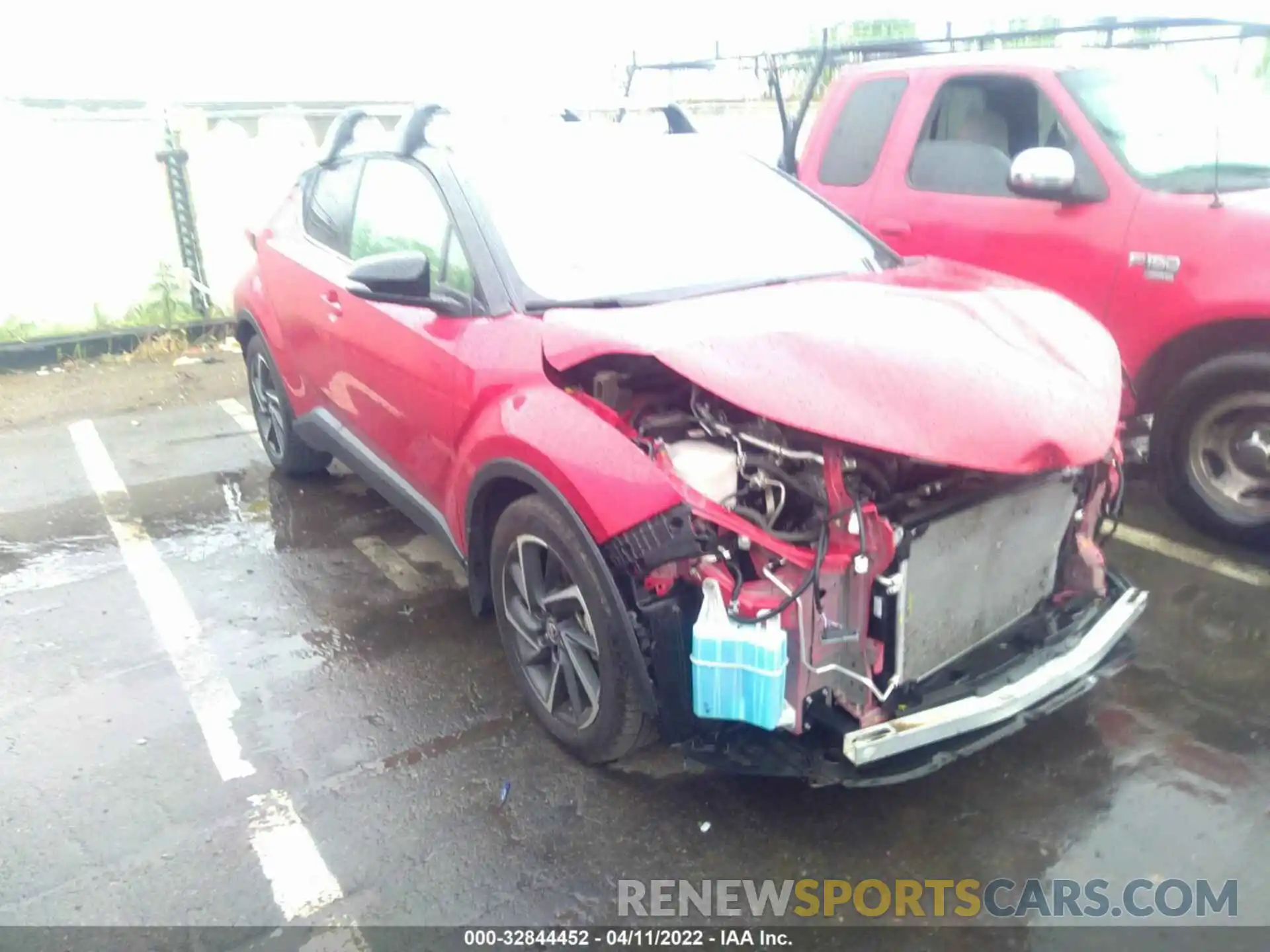 1 Photograph of a damaged car JTNKHMBX0M1115017 TOYOTA C-HR 2021