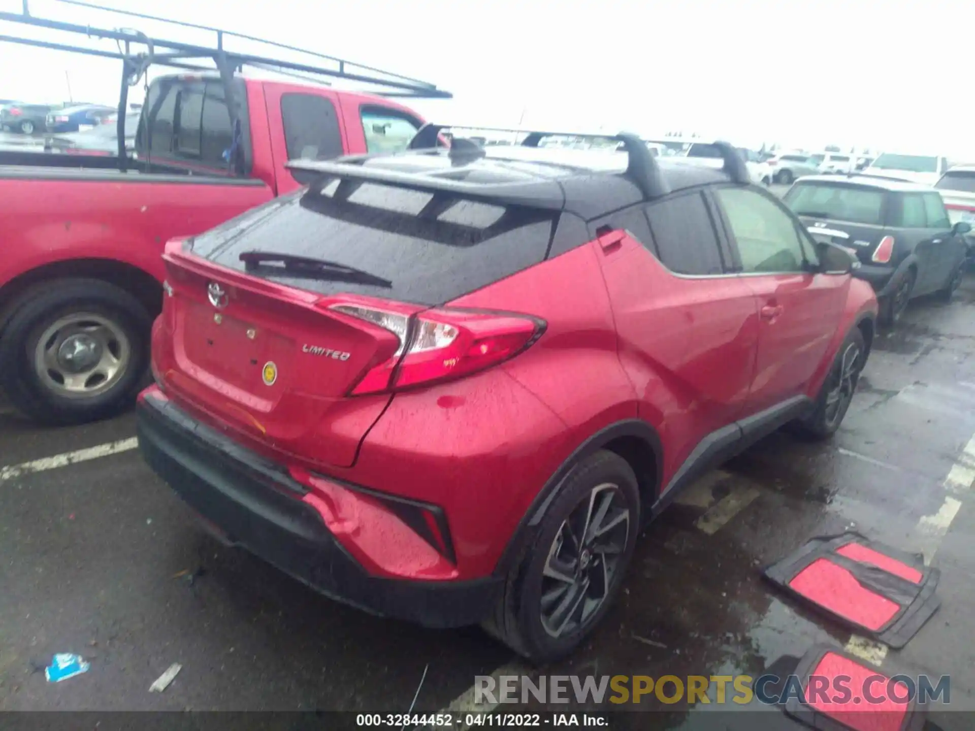 4 Photograph of a damaged car JTNKHMBX0M1115017 TOYOTA C-HR 2021