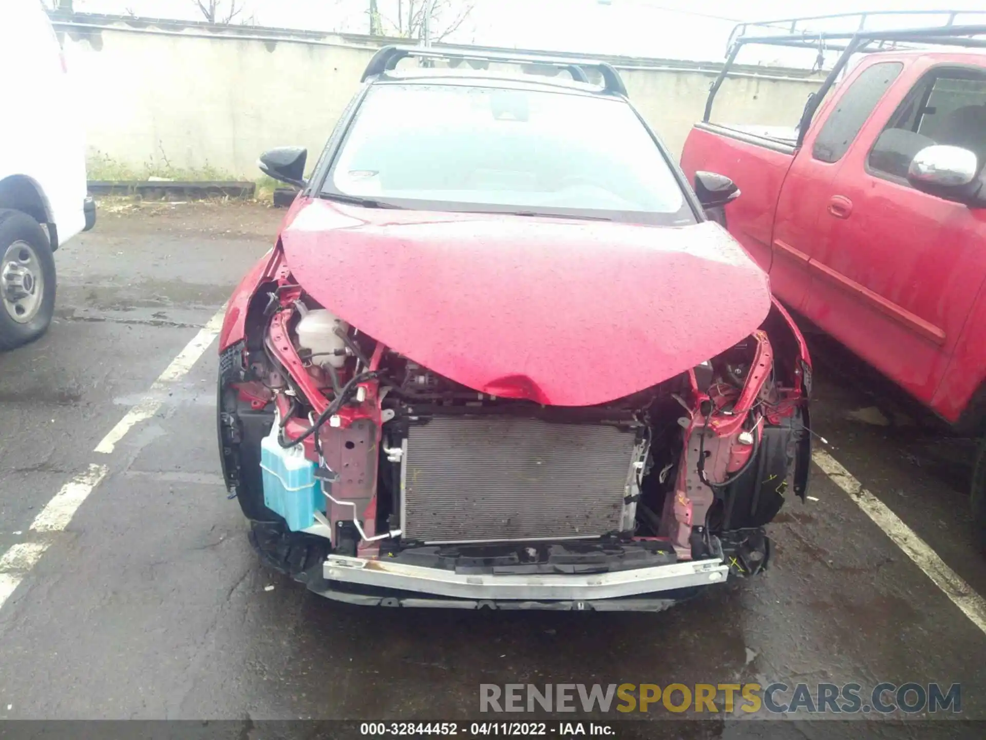 6 Photograph of a damaged car JTNKHMBX0M1115017 TOYOTA C-HR 2021