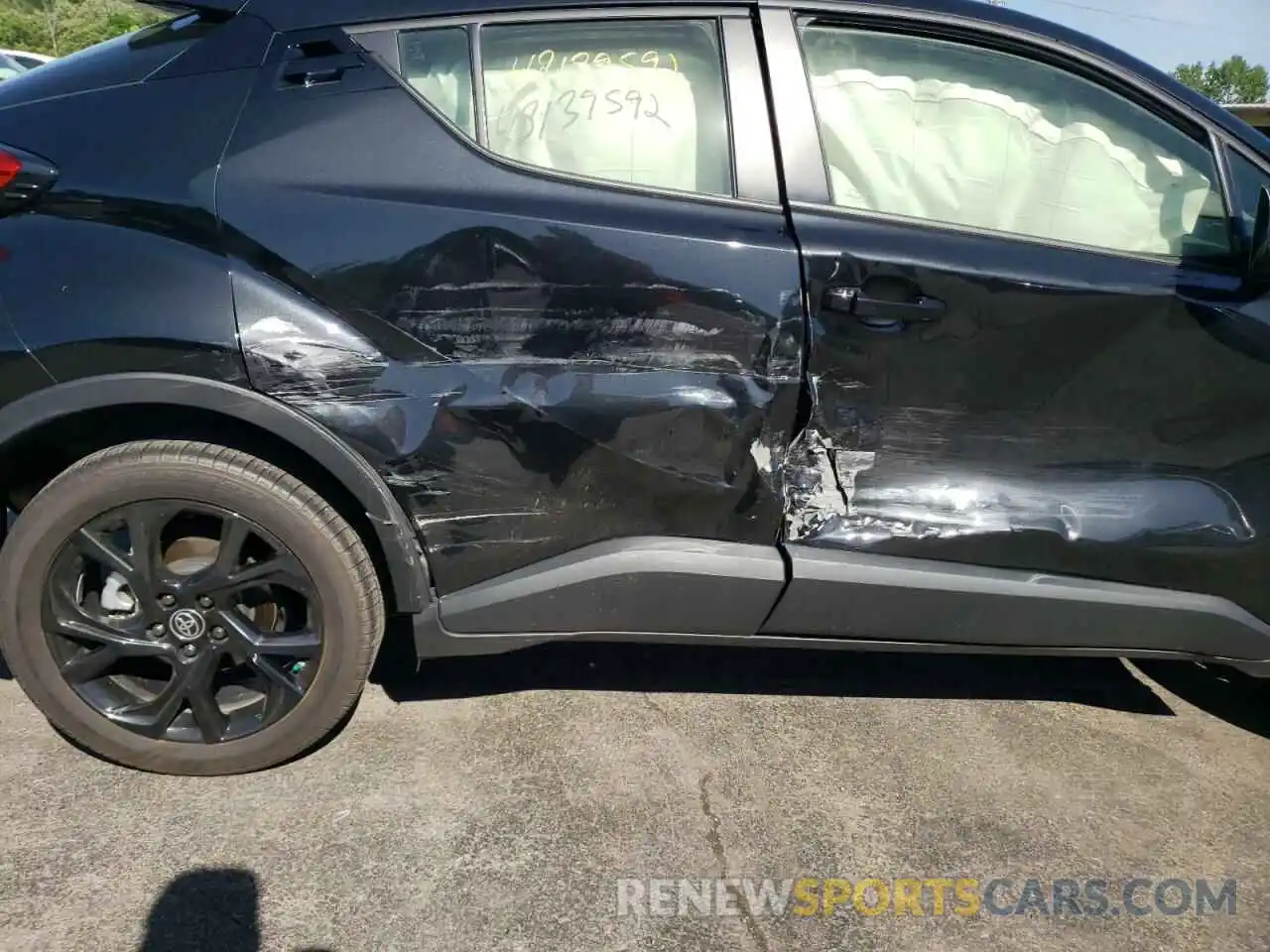 9 Photograph of a damaged car JTNKHMBX0M1118001 TOYOTA C-HR 2021