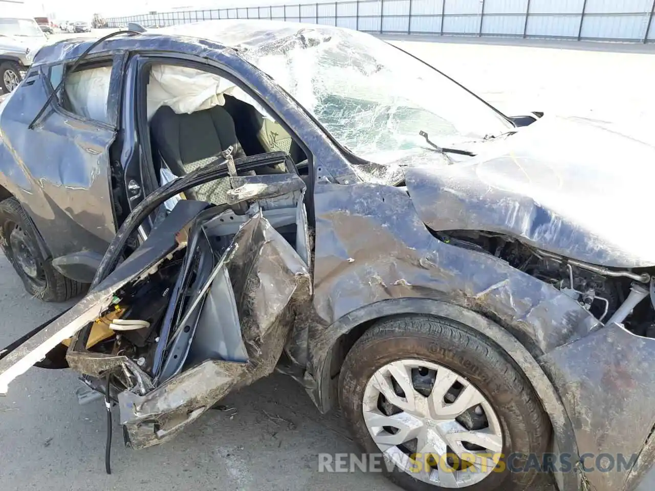 9 Photograph of a damaged car JTNKHMBX0M1121853 TOYOTA C-HR 2021