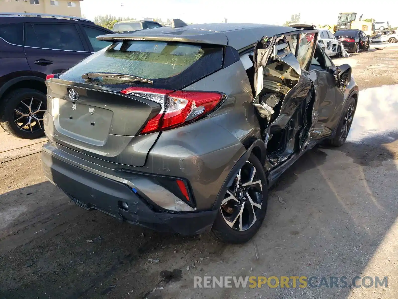 4 Photograph of a damaged car JTNKHMBX0M1126048 TOYOTA C-HR 2021