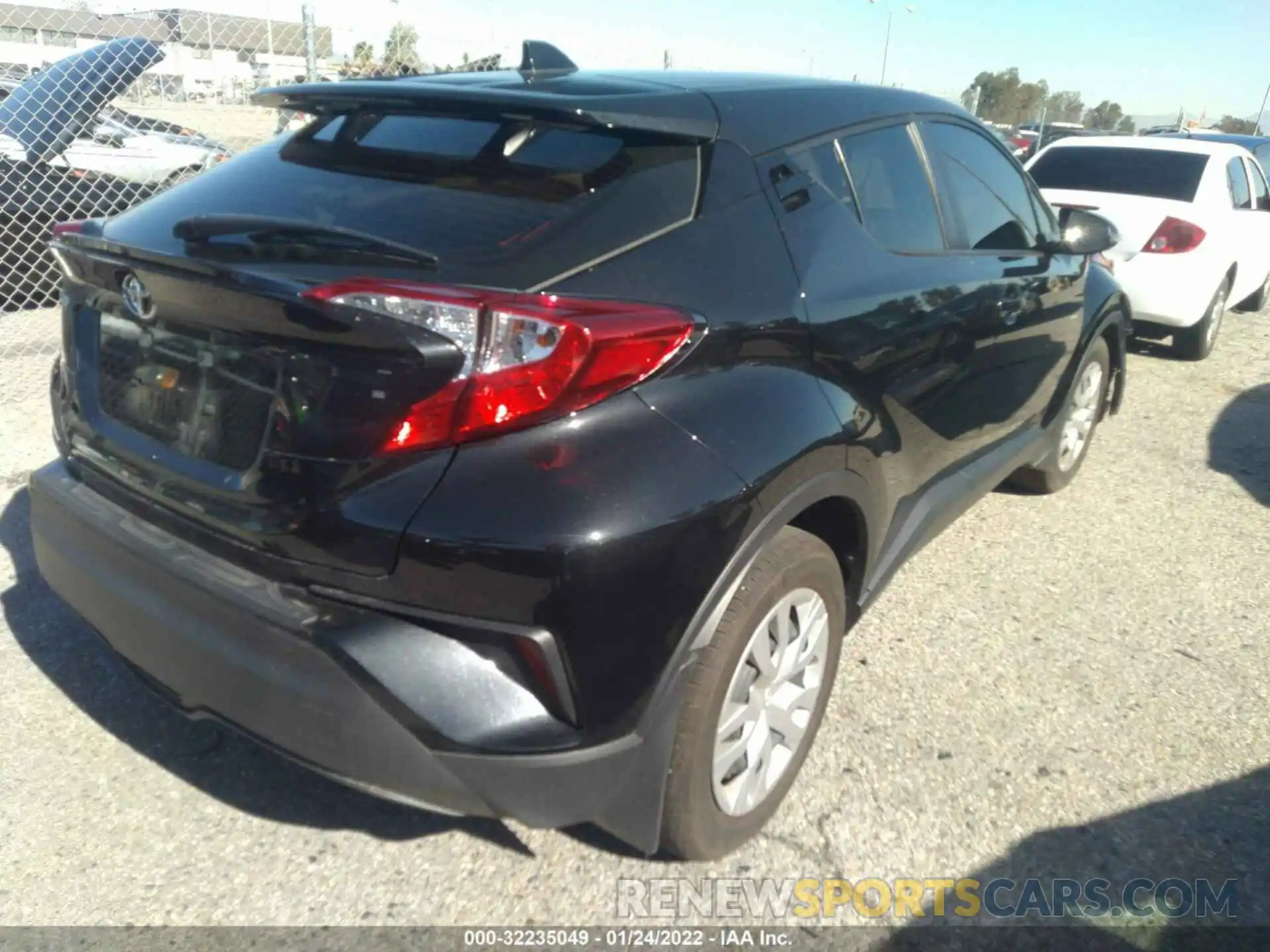 4 Photograph of a damaged car JTNKHMBX1M1110926 TOYOTA C-HR 2021