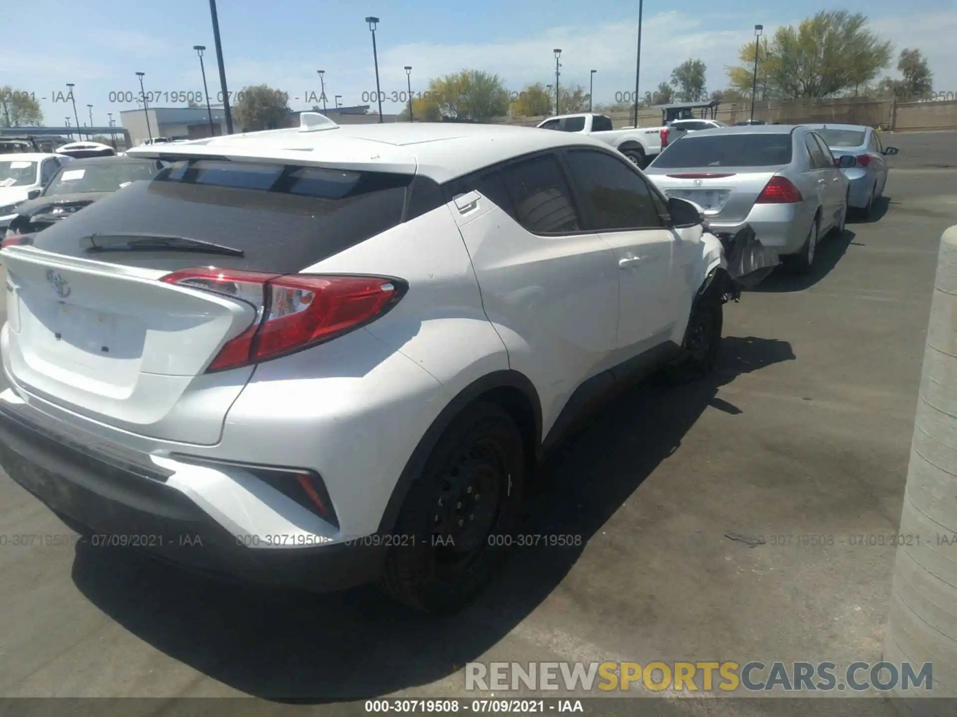 4 Photograph of a damaged car JTNKHMBX1M1112644 TOYOTA C-HR 2021