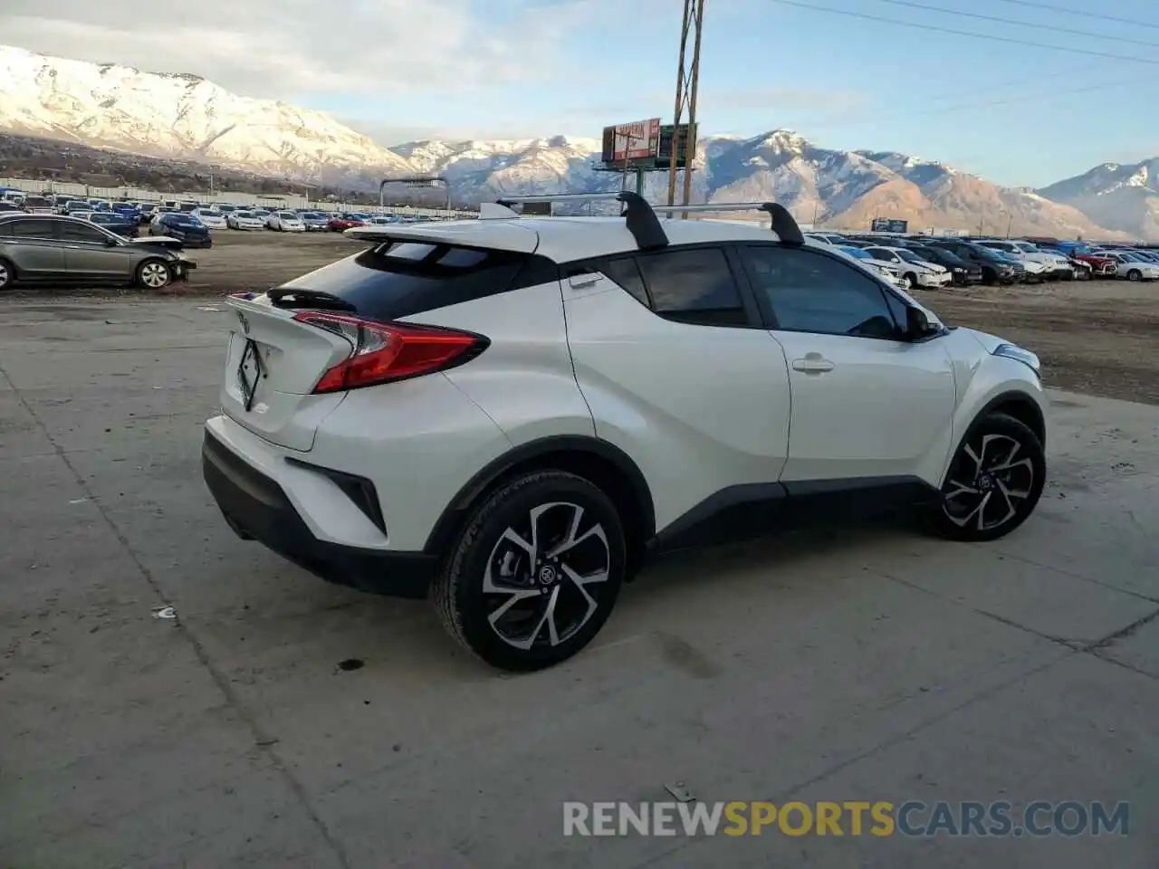 3 Photograph of a damaged car JTNKHMBX2M1095336 TOYOTA C-HR 2021