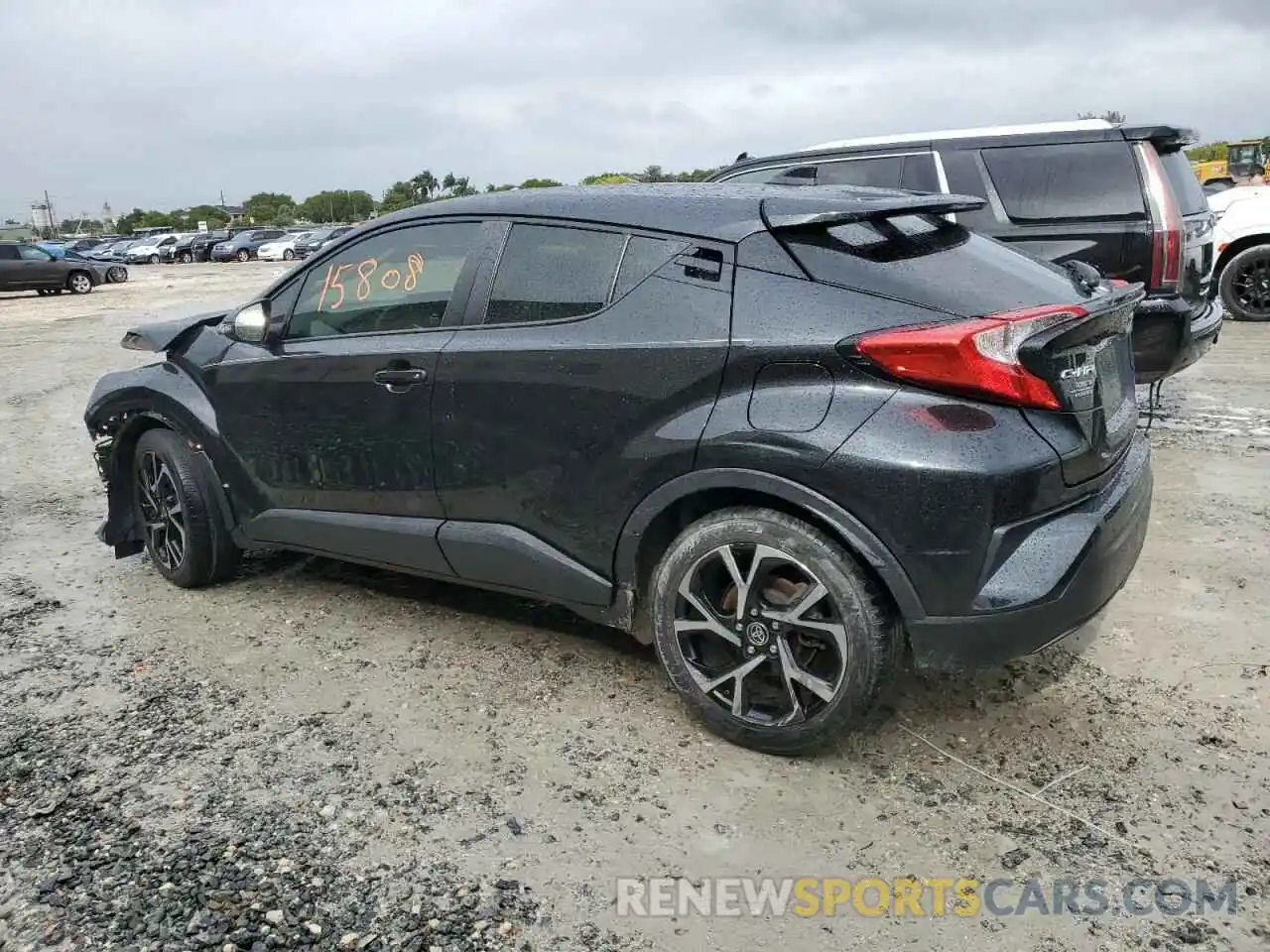 2 Photograph of a damaged car JTNKHMBX2M1097703 TOYOTA C-HR 2021