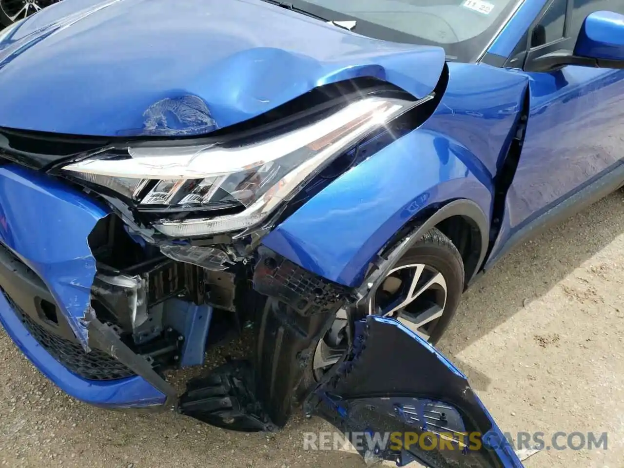 9 Photograph of a damaged car JTNKHMBX2M1099452 TOYOTA C-HR 2021