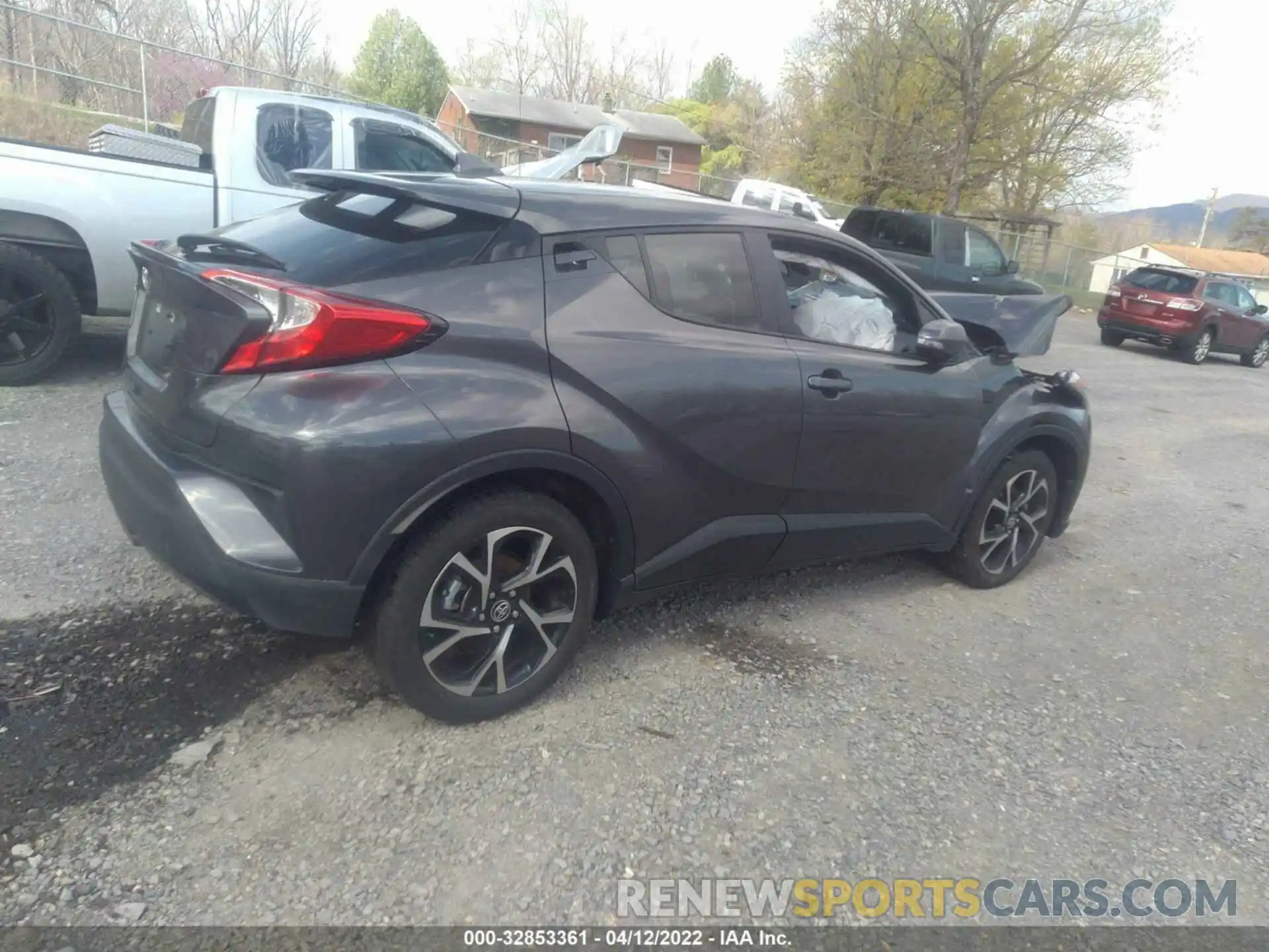 4 Photograph of a damaged car JTNKHMBX2M1103435 TOYOTA C-HR 2021