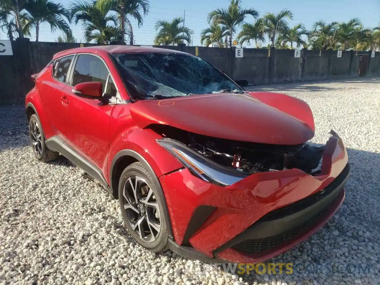 1 Photograph of a damaged car JTNKHMBX2M1104617 TOYOTA C-HR 2021