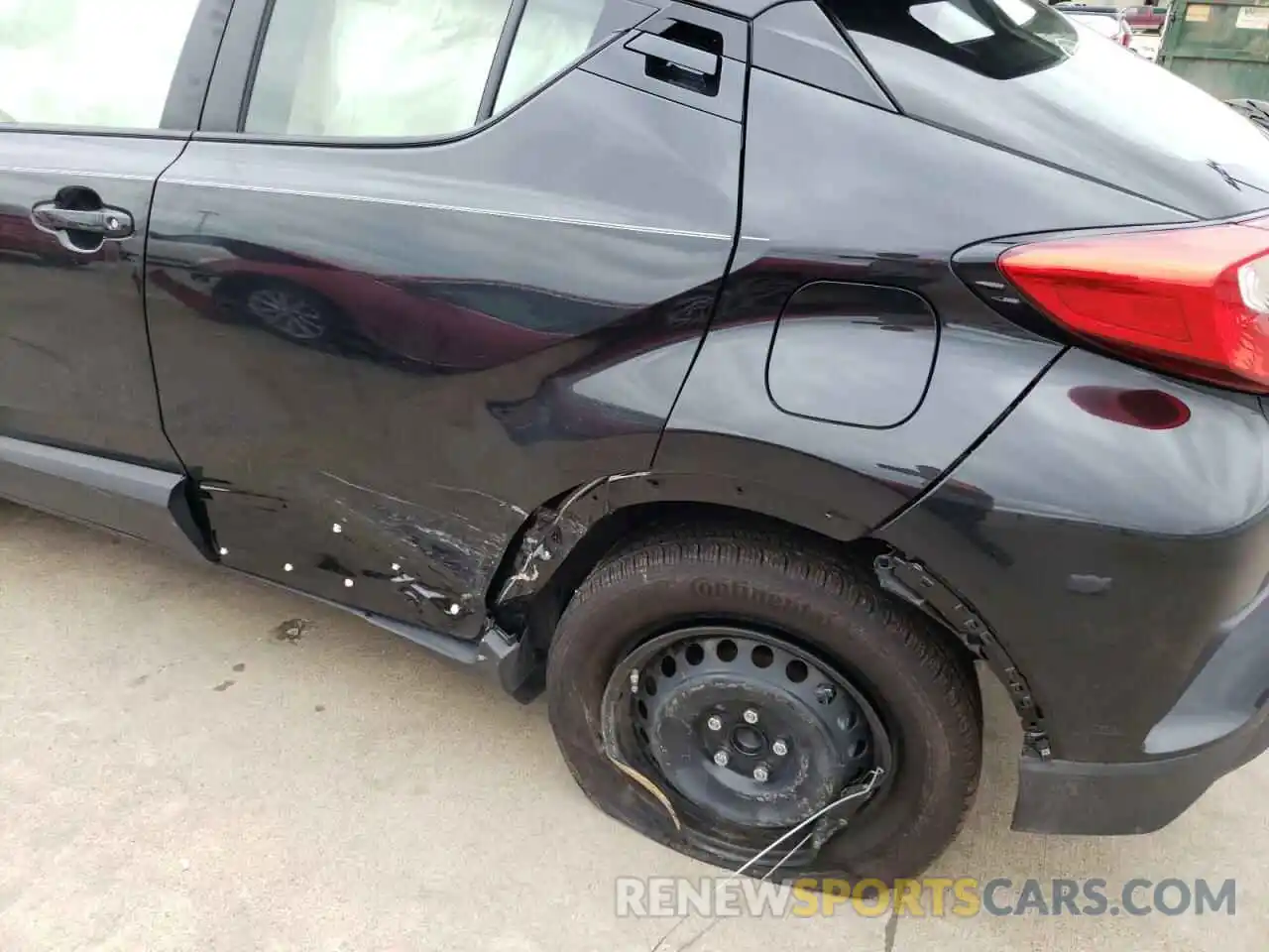 9 Photograph of a damaged car JTNKHMBX2M1112278 TOYOTA C-HR 2021