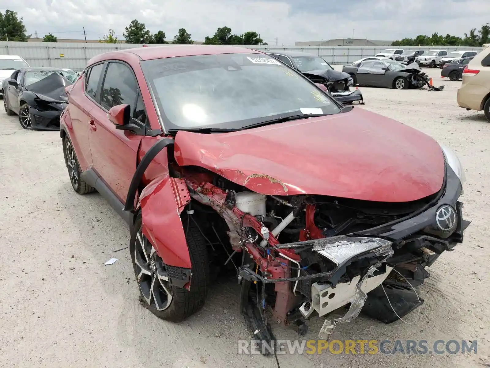 1 Photograph of a damaged car JTNKHMBX2M1115584 TOYOTA C-HR 2021