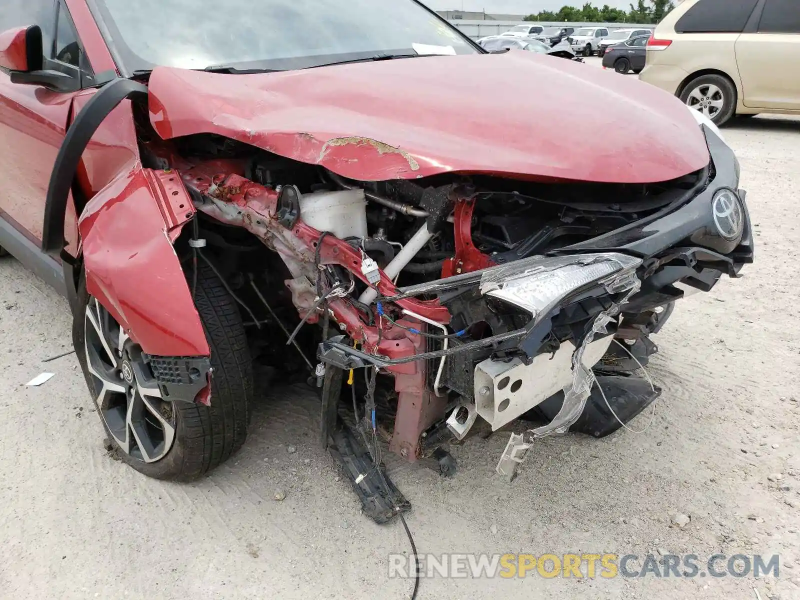 9 Photograph of a damaged car JTNKHMBX2M1115584 TOYOTA C-HR 2021