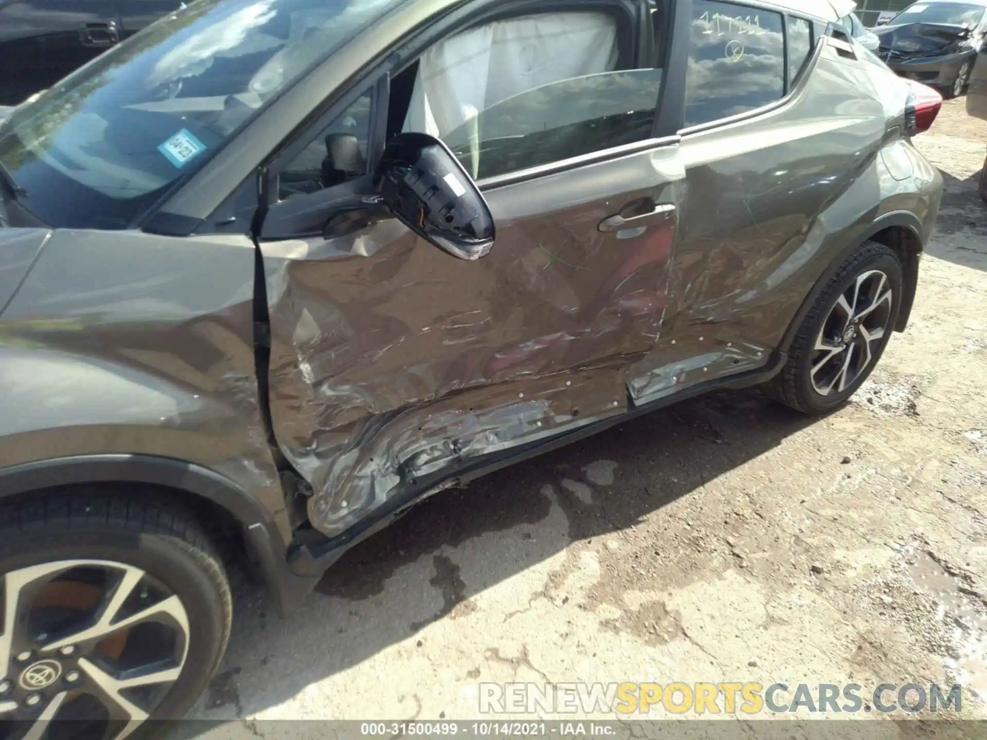 6 Photograph of a damaged car JTNKHMBX2M1117111 TOYOTA C-HR 2021