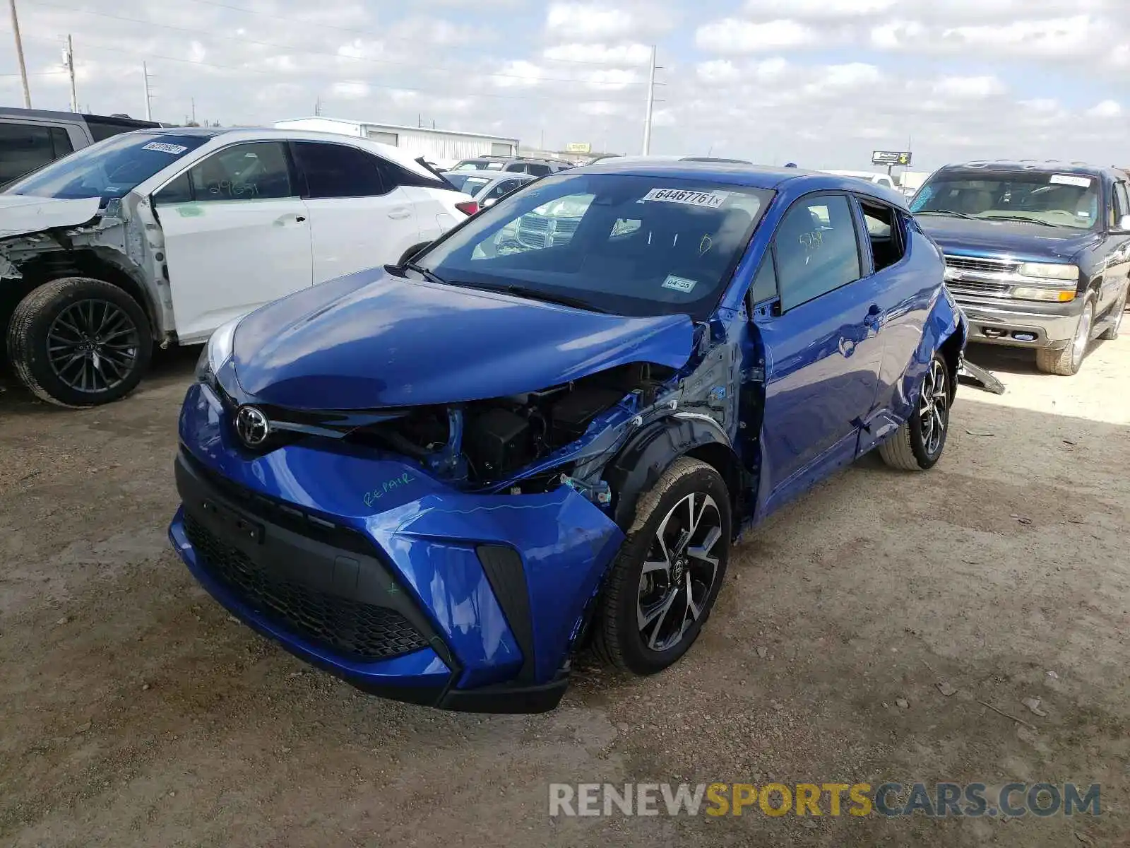 2 Photograph of a damaged car JTNKHMBX2M1117349 TOYOTA C-HR 2021