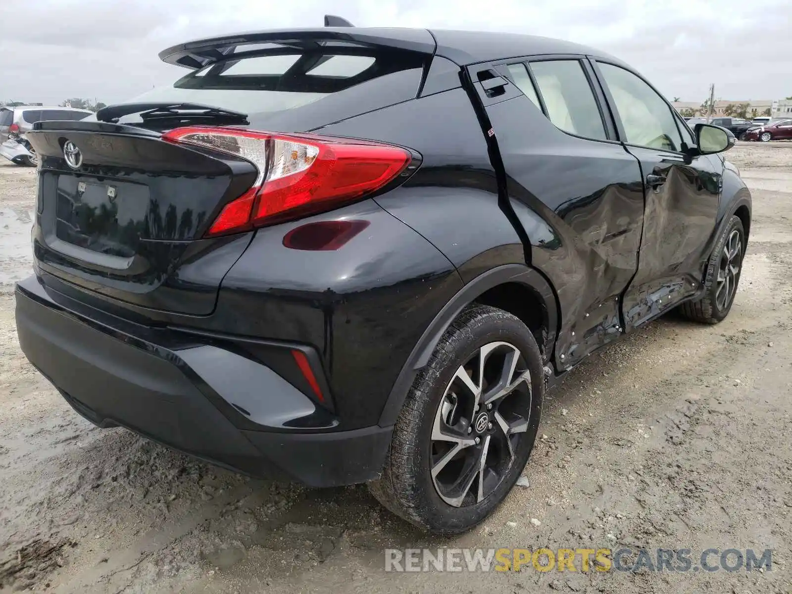 4 Photograph of a damaged car JTNKHMBX3M1099203 TOYOTA C-HR 2021