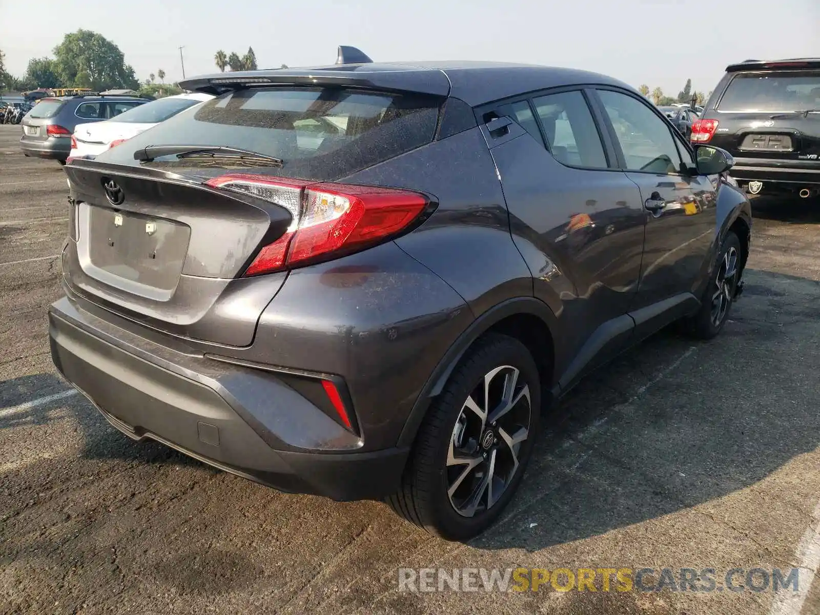 4 Photograph of a damaged car JTNKHMBX3M1110250 TOYOTA C-HR 2021